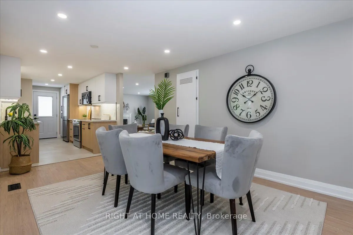 3 Mulberry Court