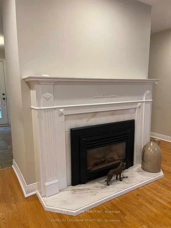 34 Steeplechase Avenue