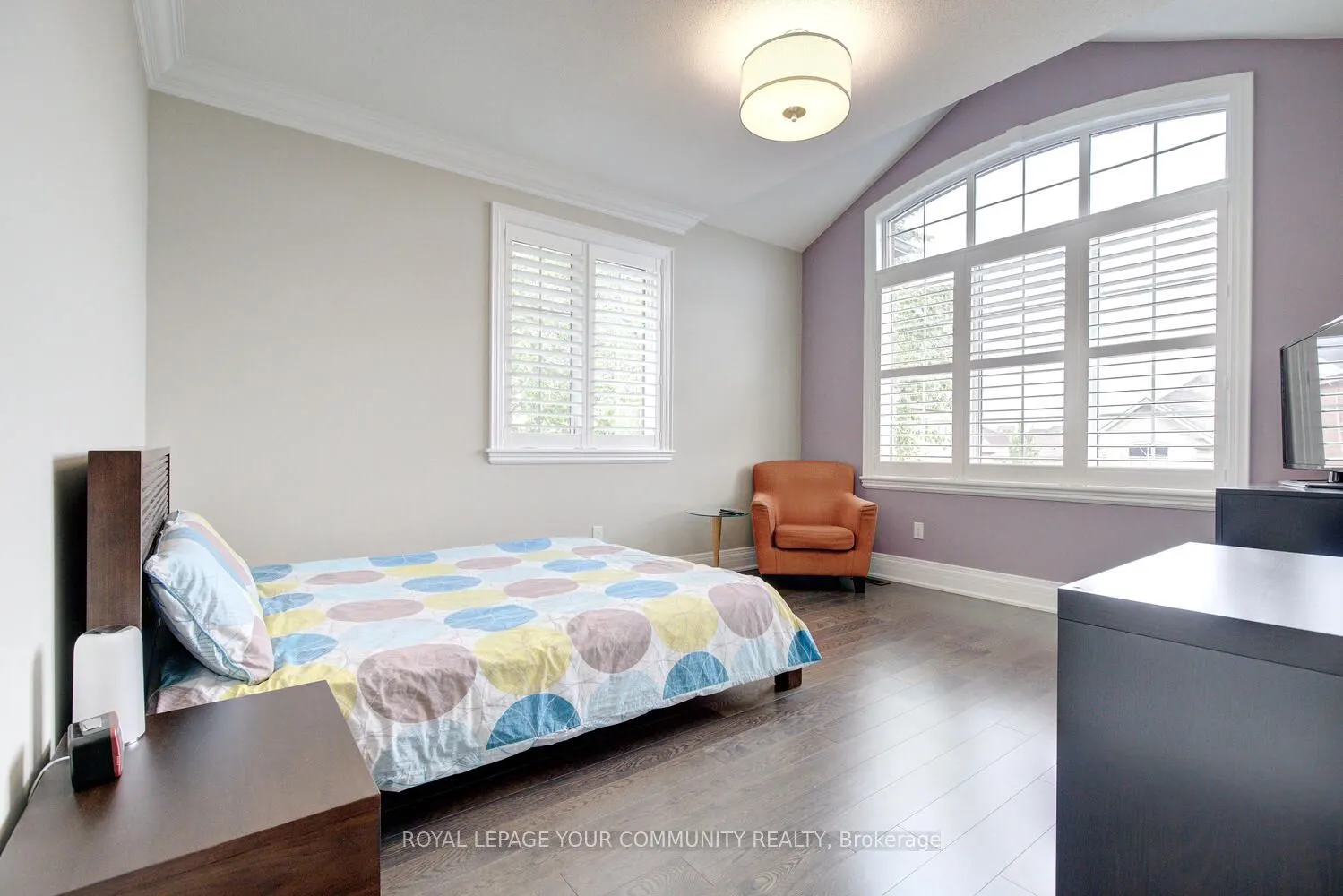 92 Heintzman Crescent