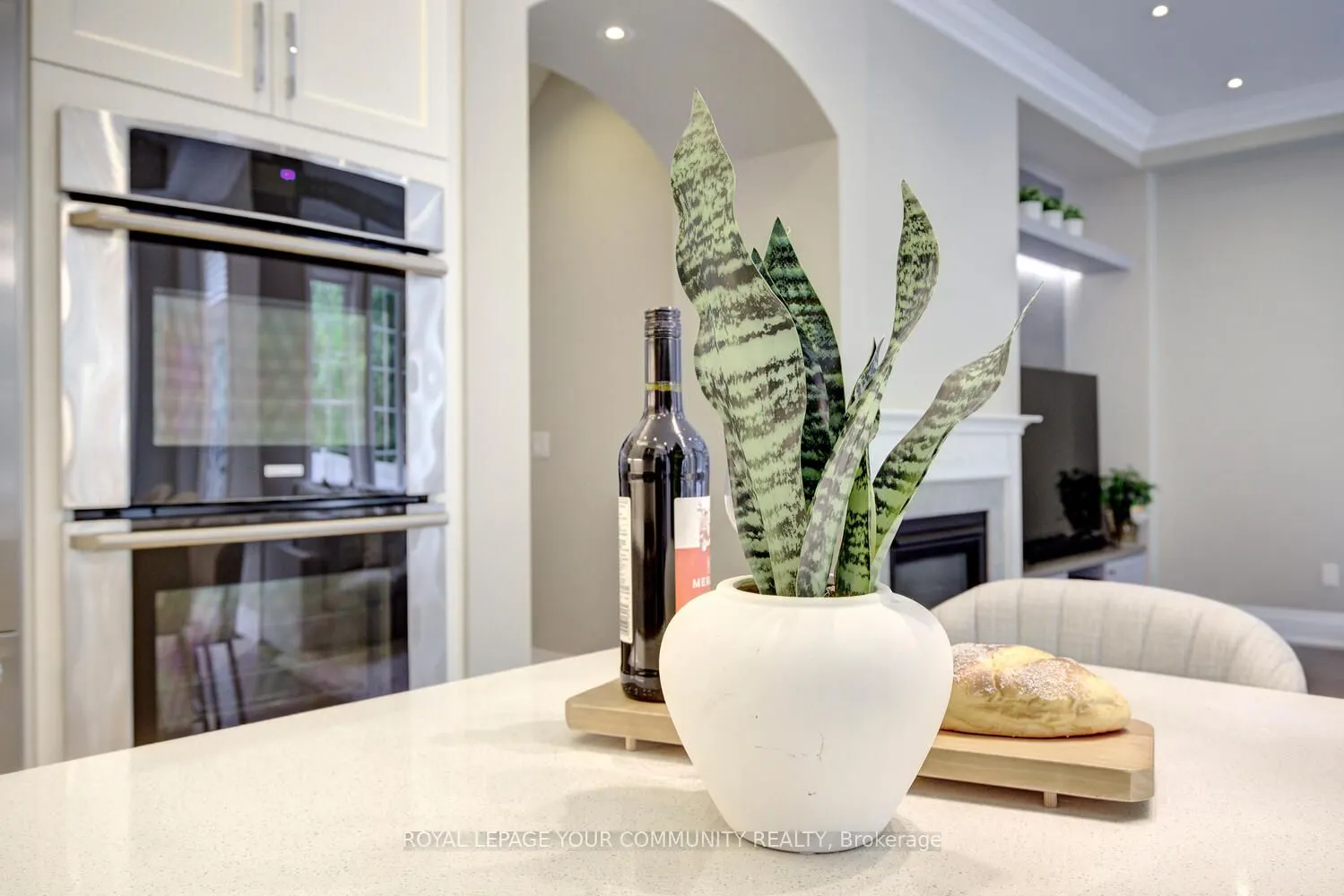 92 Heintzman Crescent