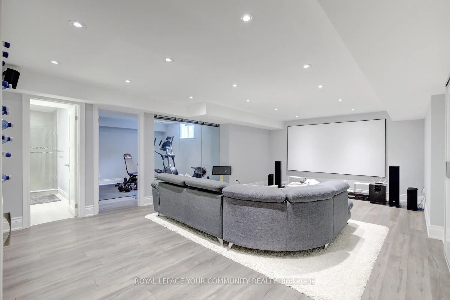 92 Heintzman Crescent