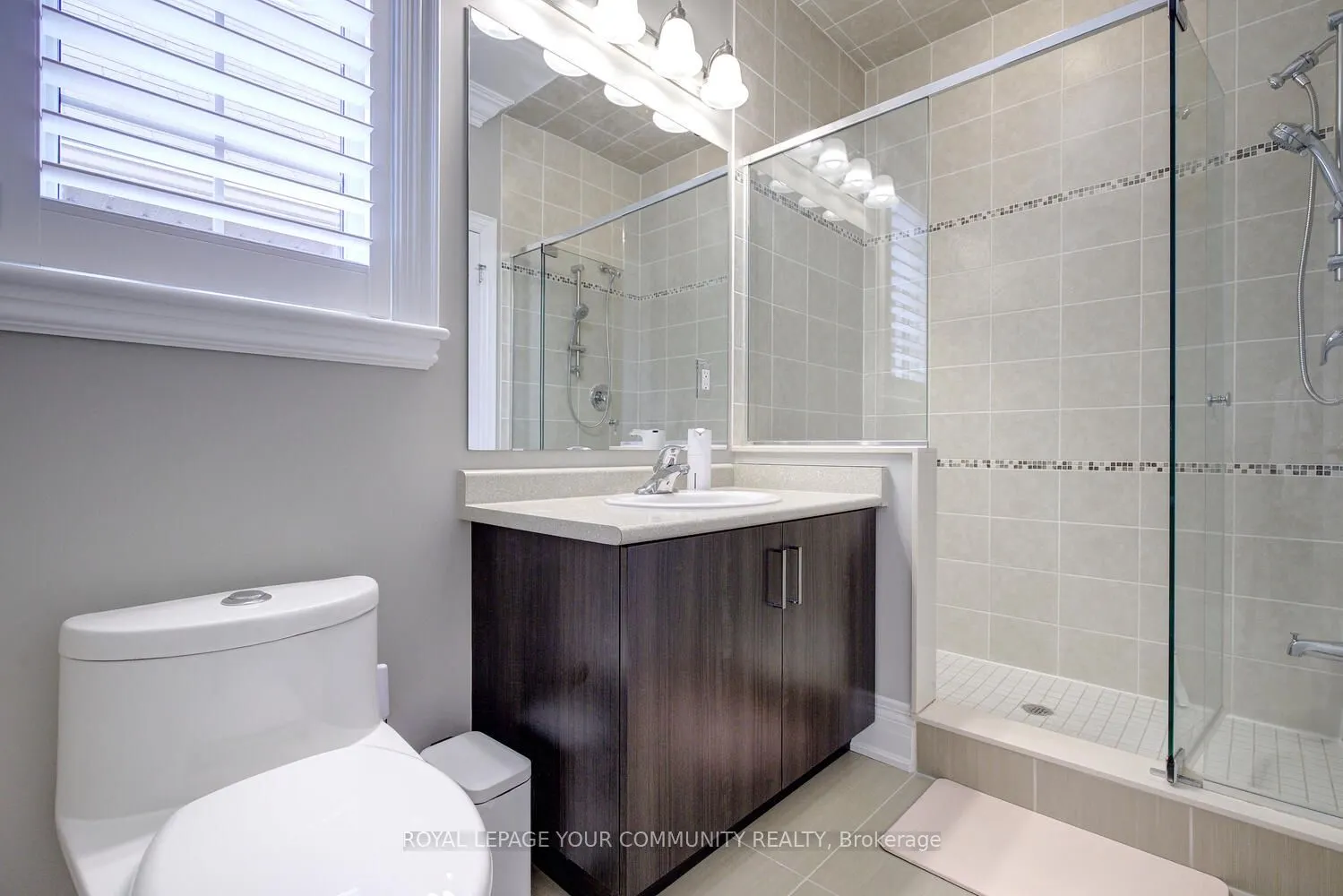 92 Heintzman Crescent