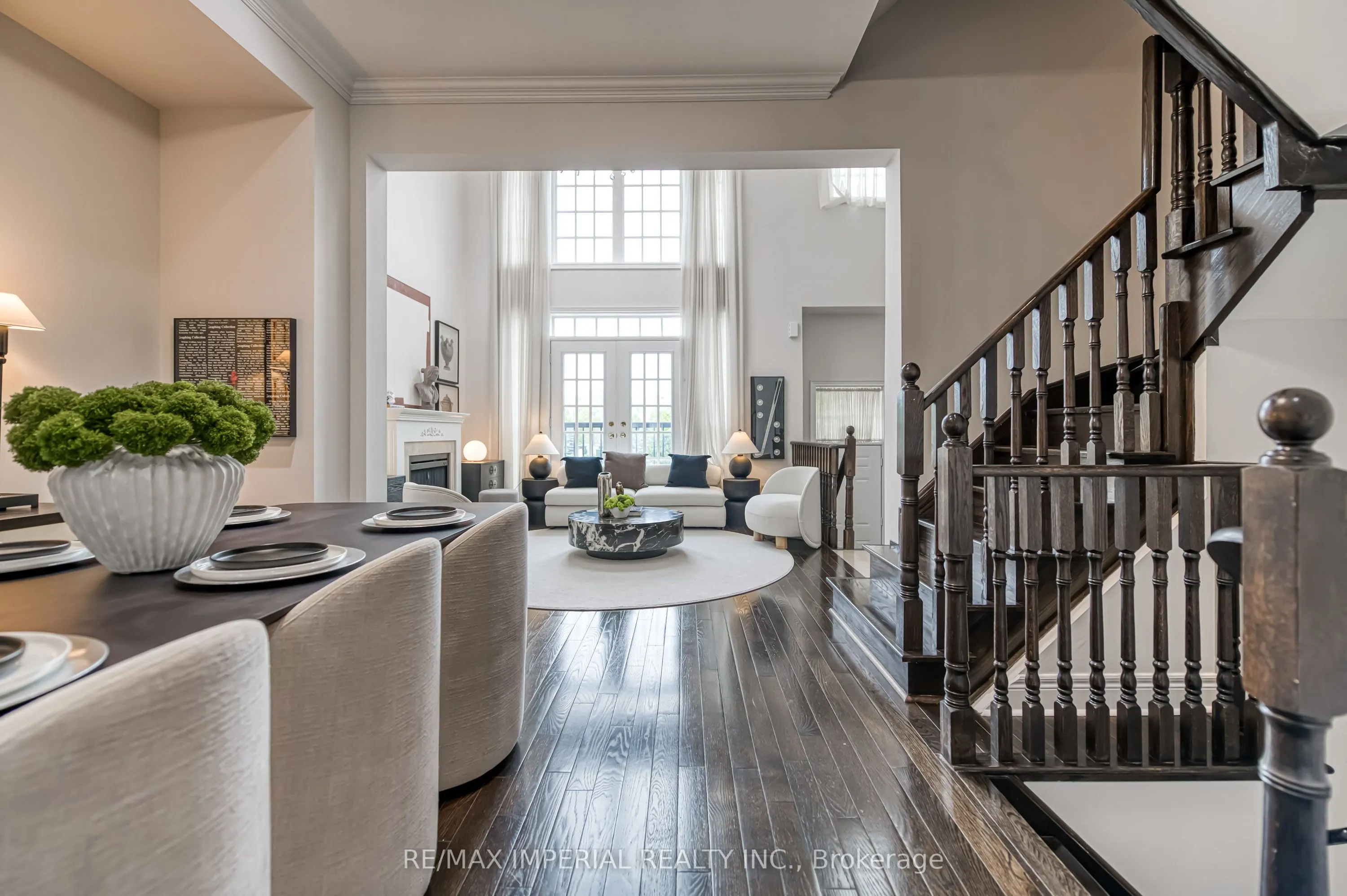 21 MACKENZIE'S STAND Avenue