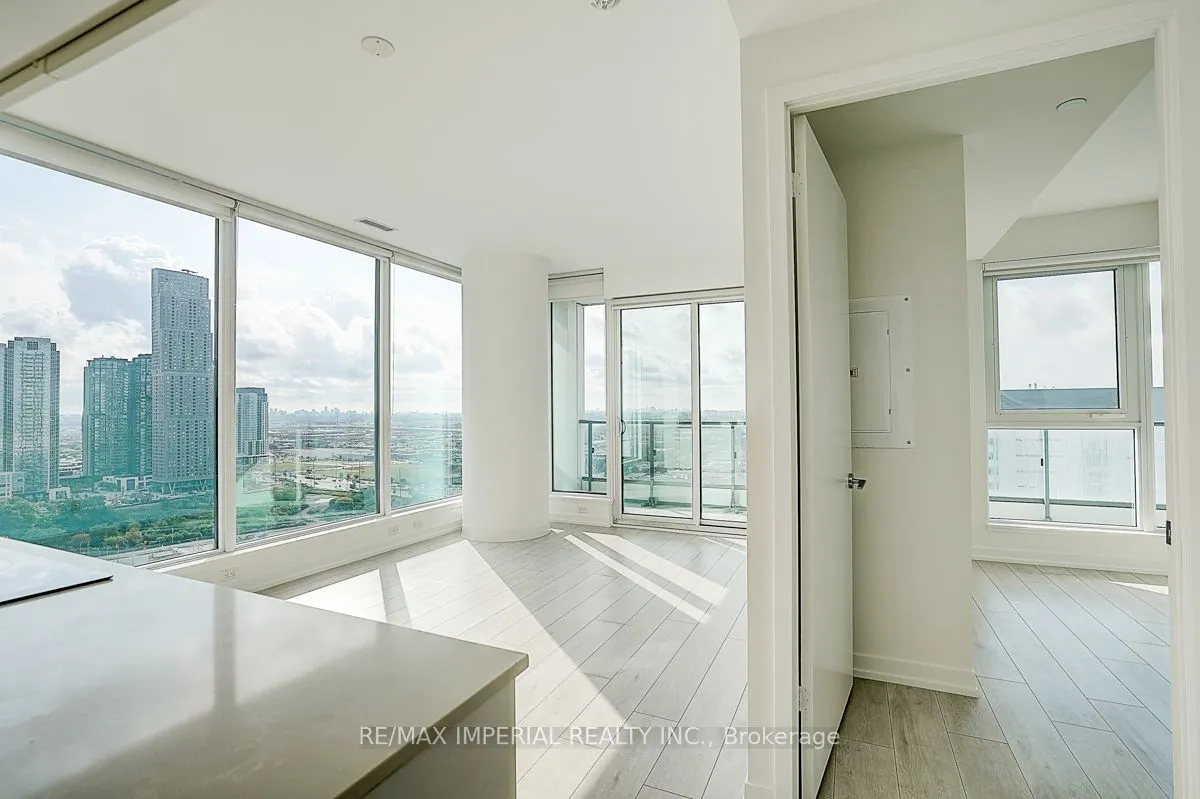 5 Buttermill Avenue, #2603