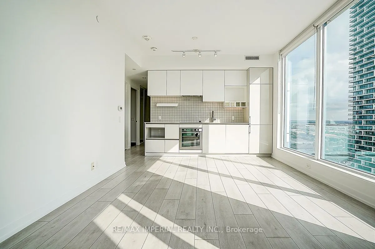 5 Buttermill Avenue, #2603
