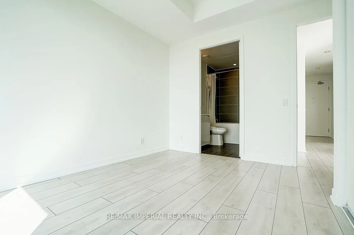 5 Buttermill Avenue, #2603