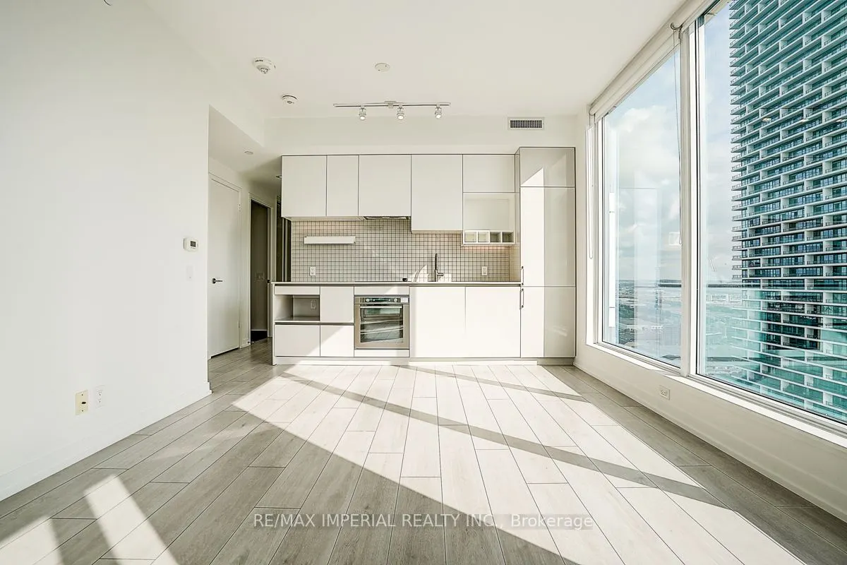 5 Buttermill Avenue, #2603