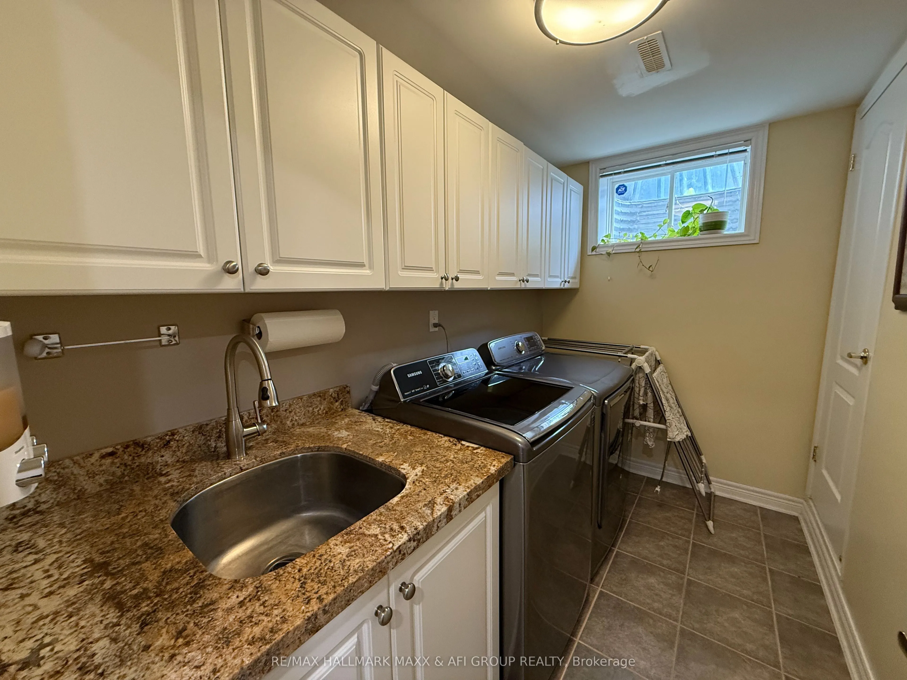 413 Nesbitt Road