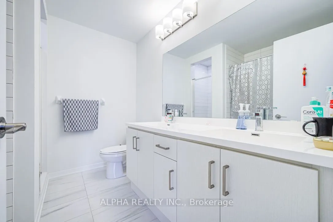 10 Almond Blossom Mews S, #TH106