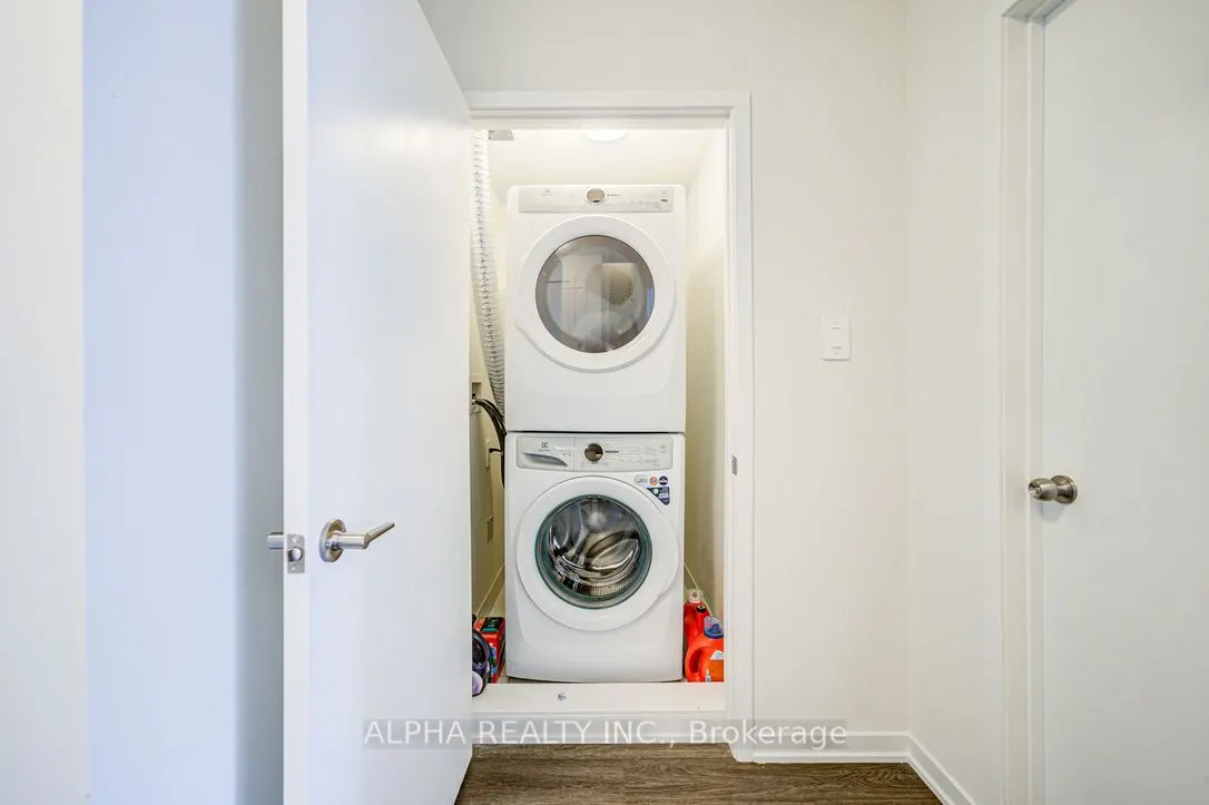10 Almond Blossom Mews S, #TH106