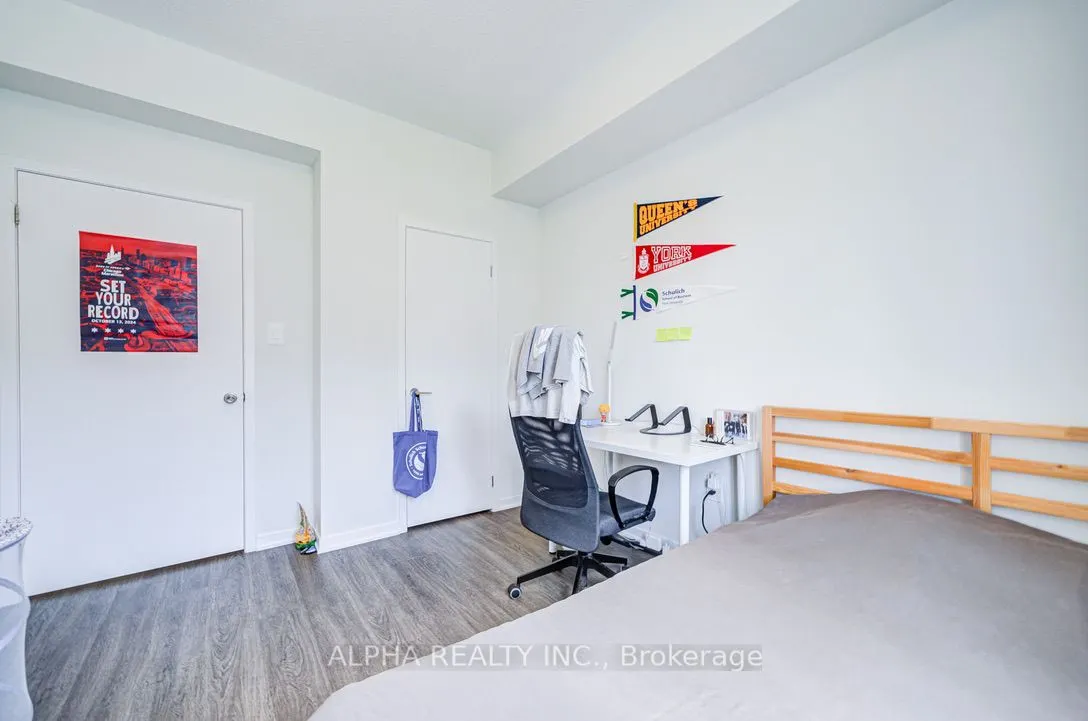 10 Almond Blossom Mews S, #TH106