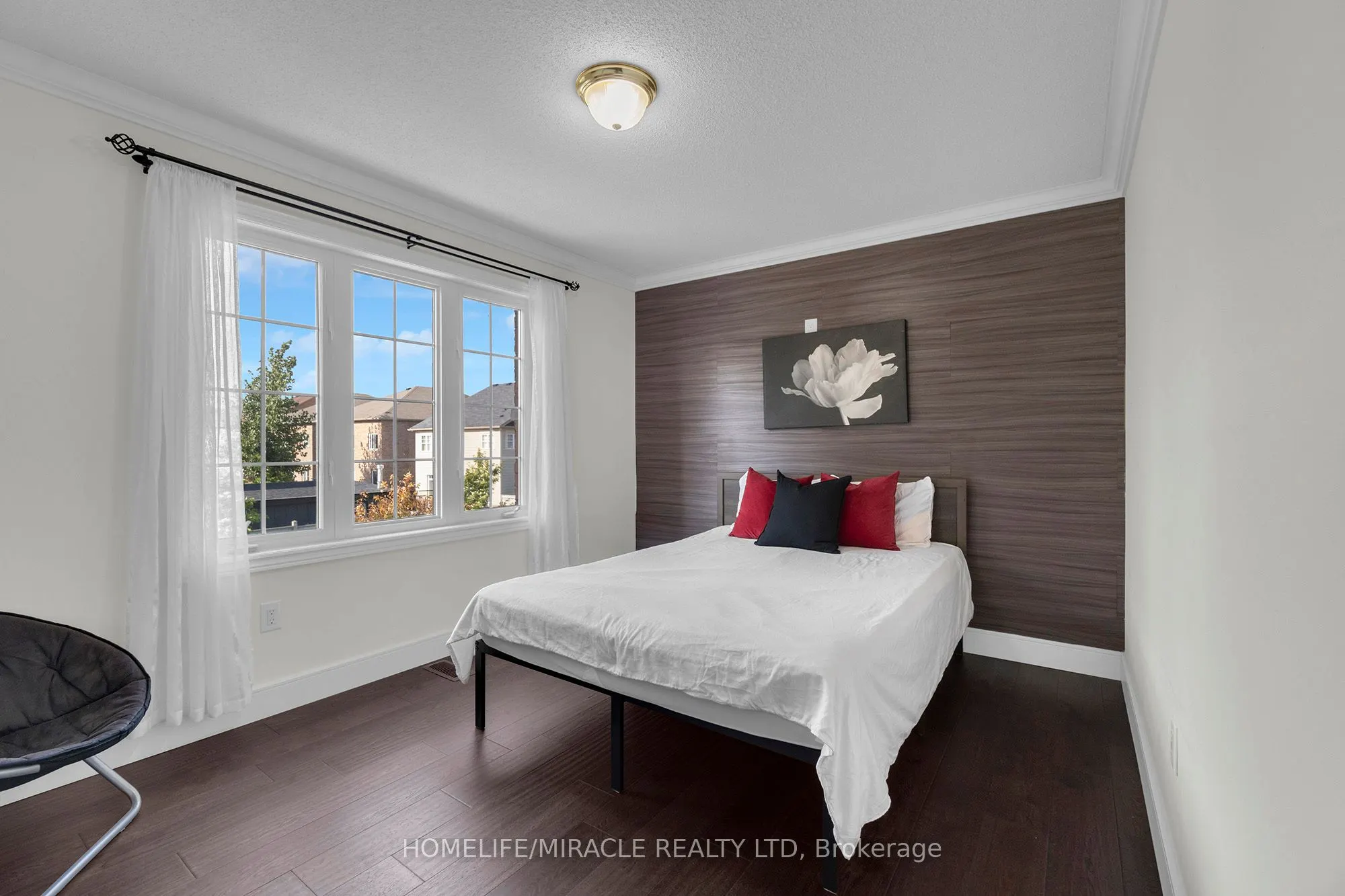 129 Vipond Way