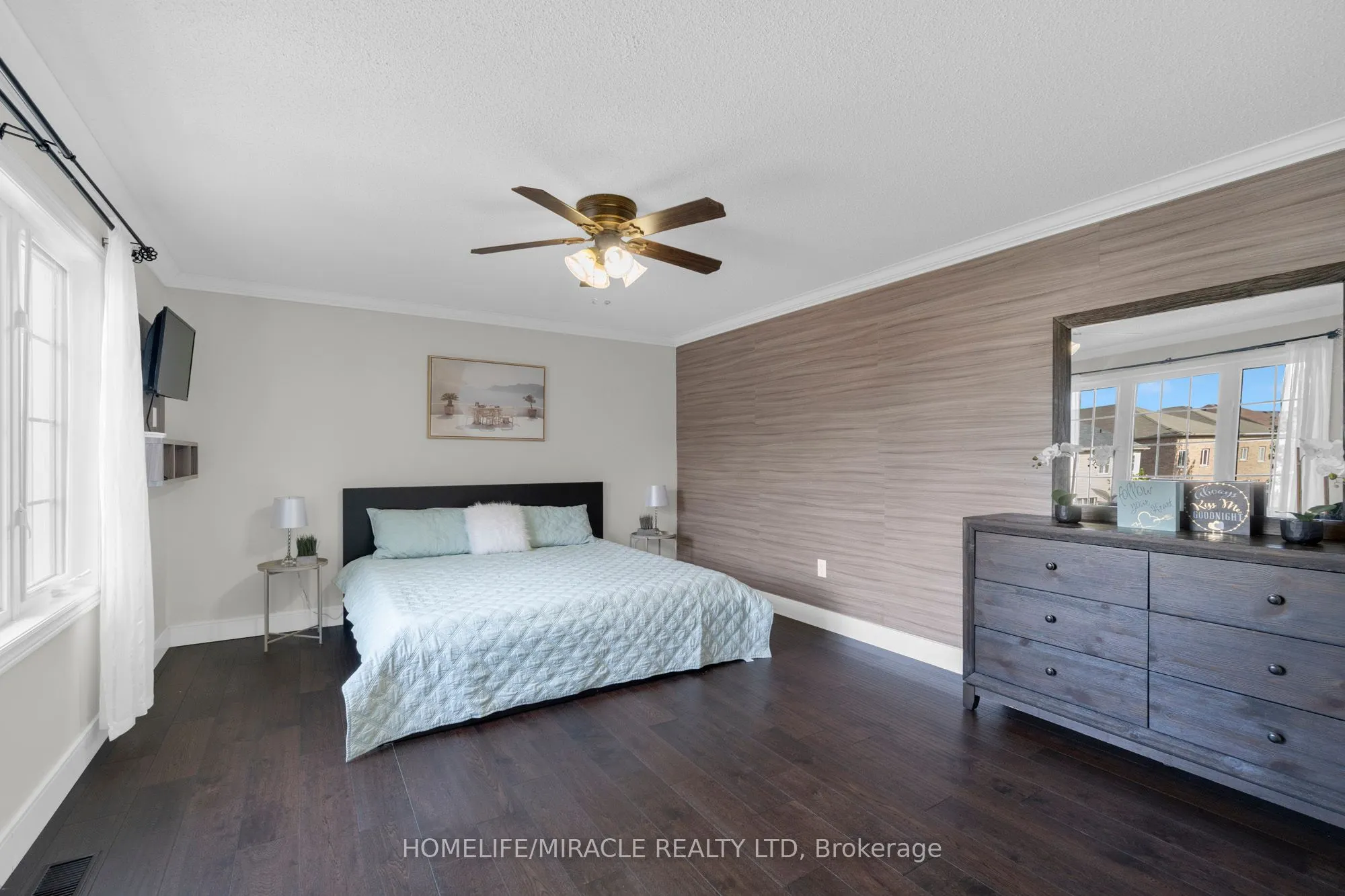 129 Vipond Way