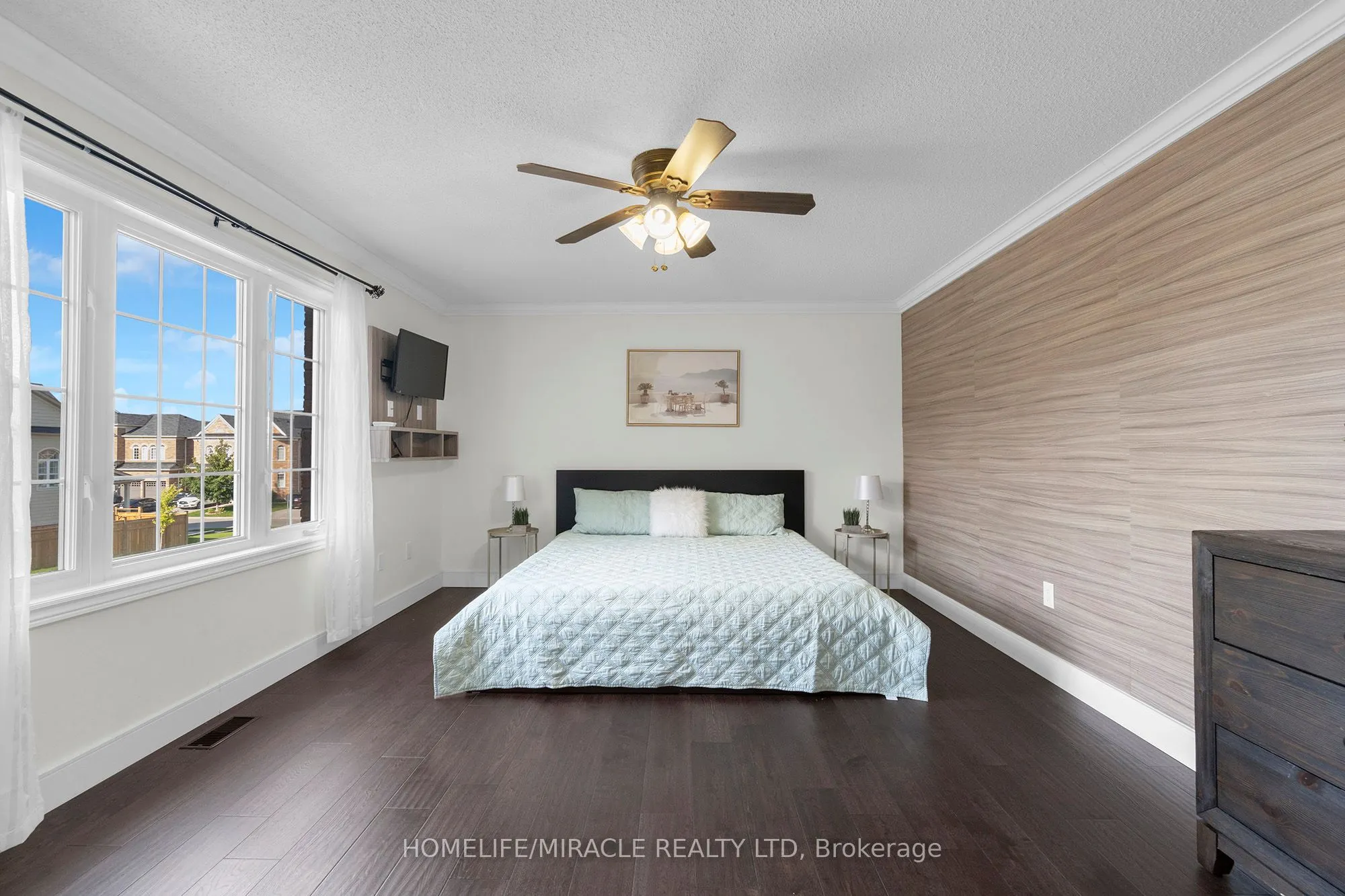 129 Vipond Way