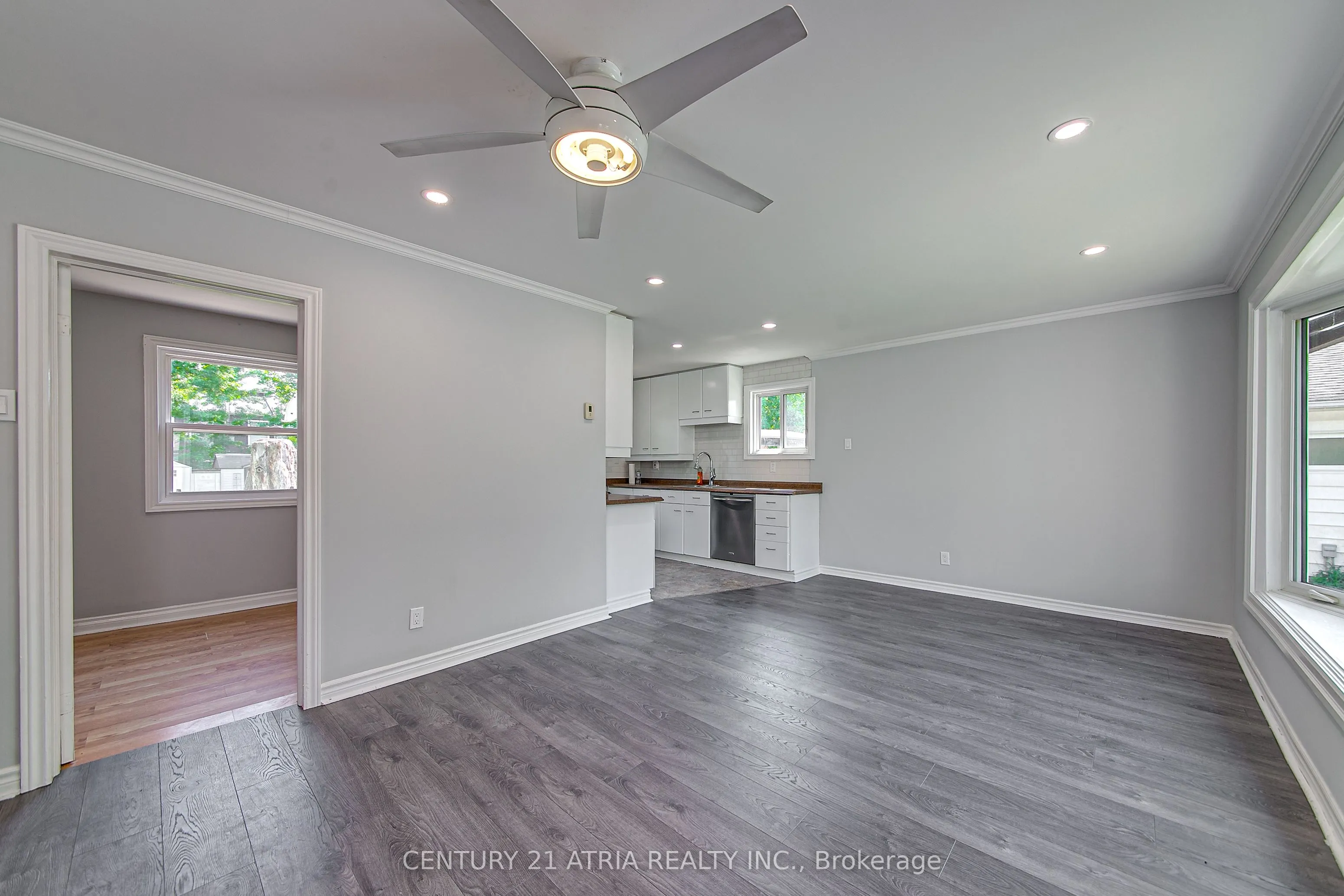 904 Maplewood Drive