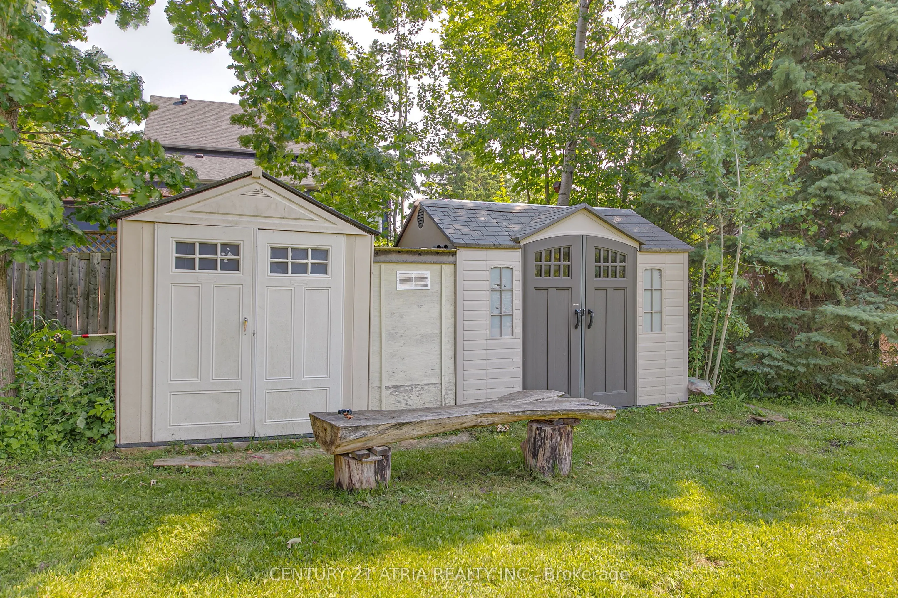 904 Maplewood Drive