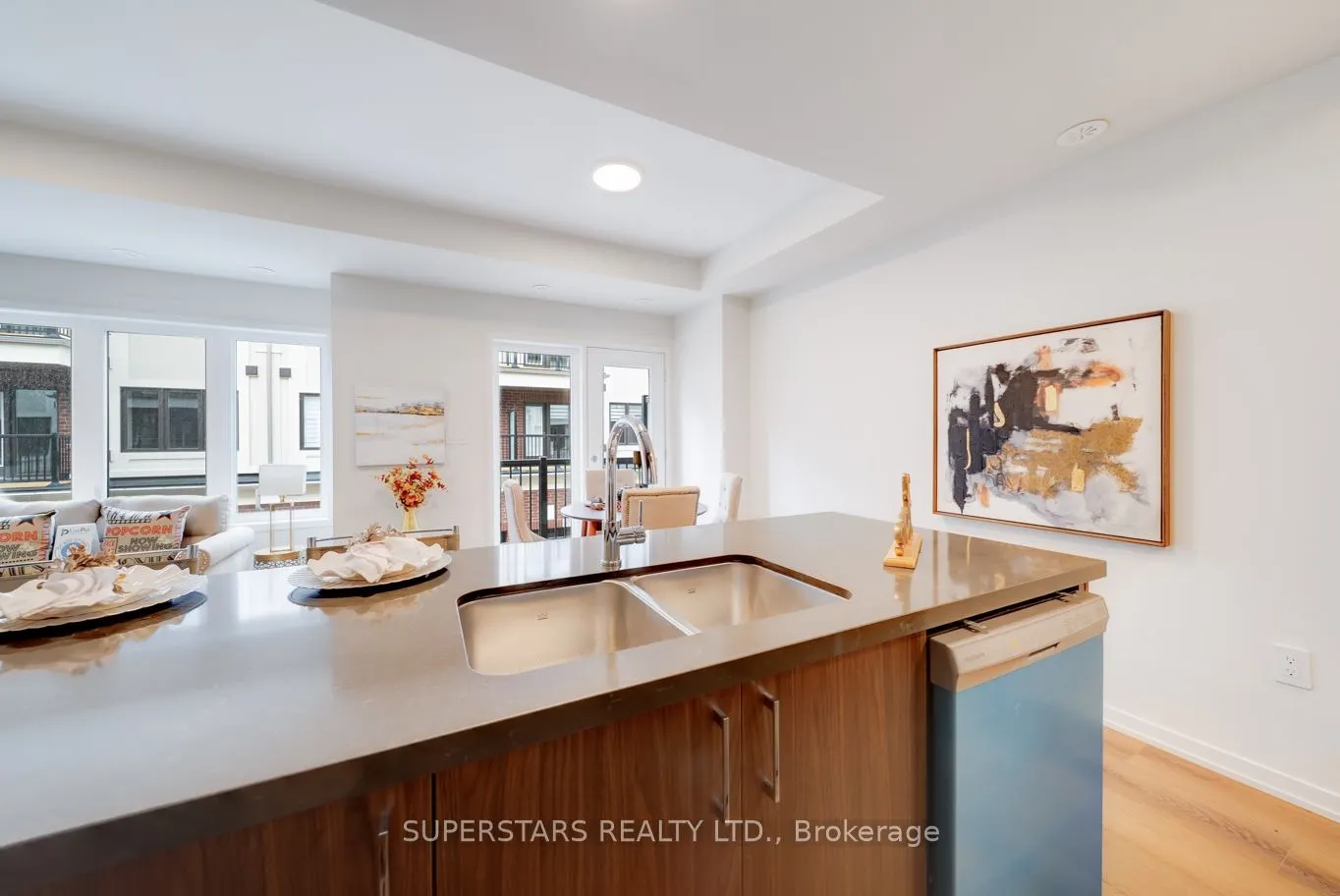 94 Matawin Lane, #21