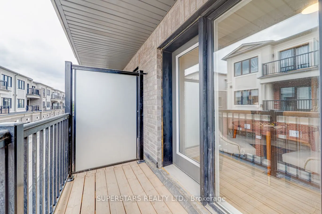 94 Matawin Lane, #21