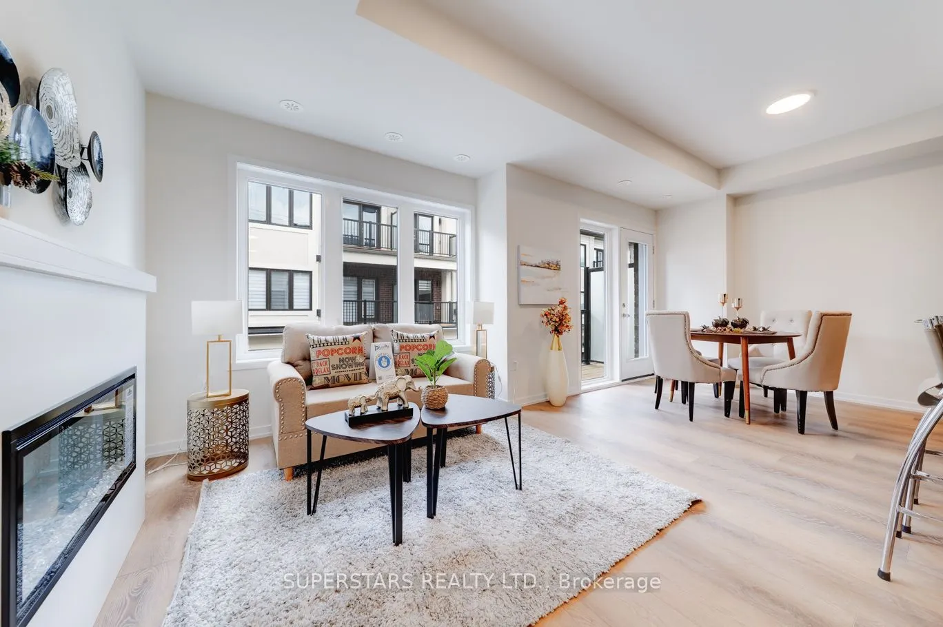 94 Matawin Lane, #21
