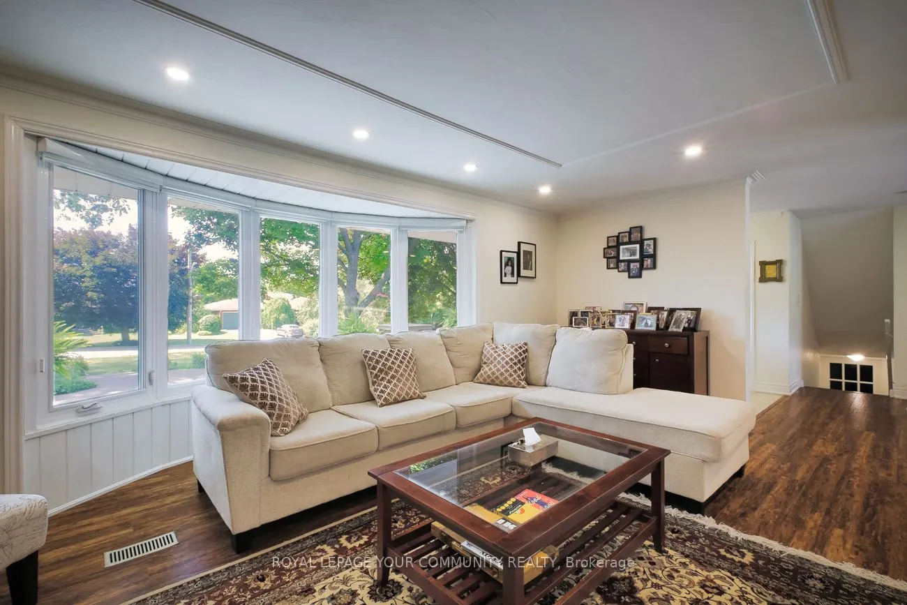 41 Hamilton Drive