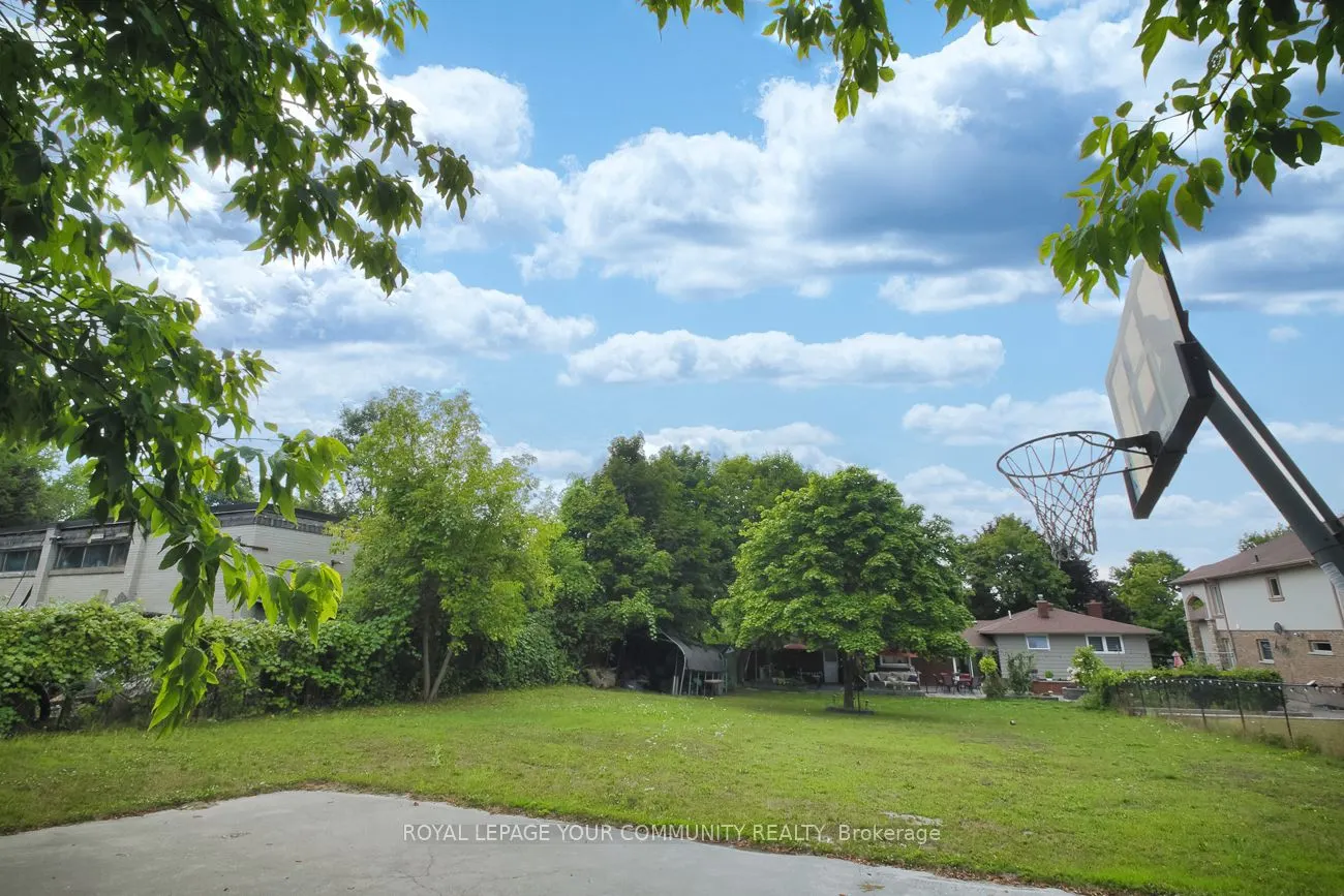 41 Hamilton Drive