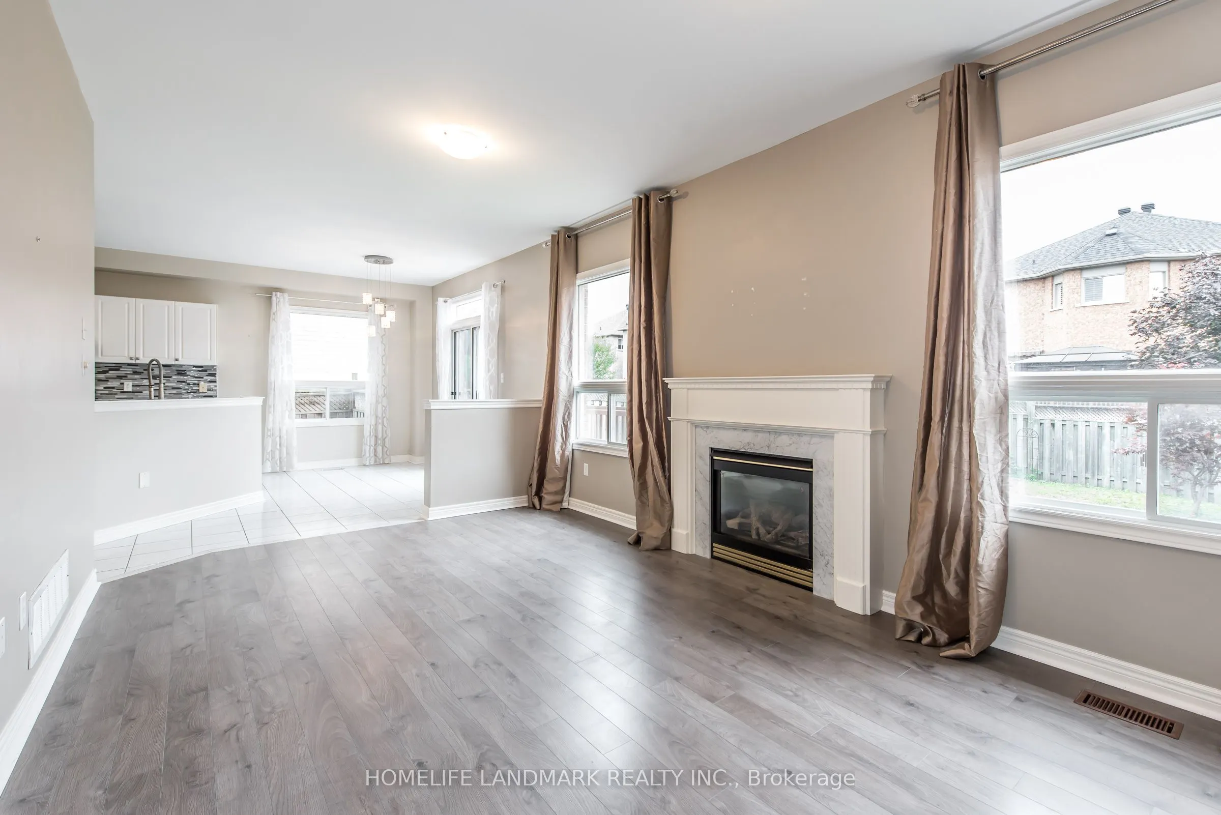 97 Annina Crescent