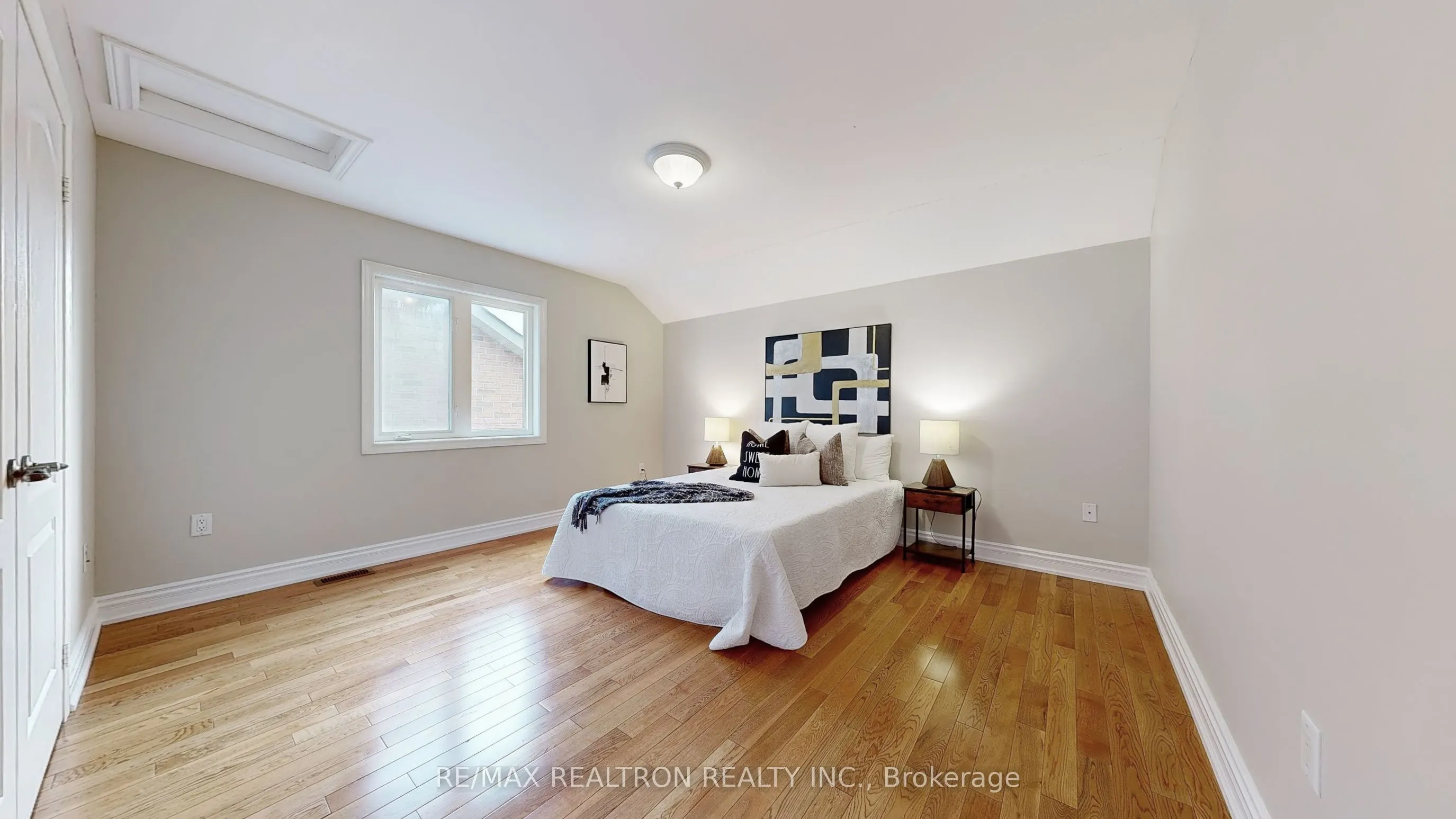35 Grange Drive