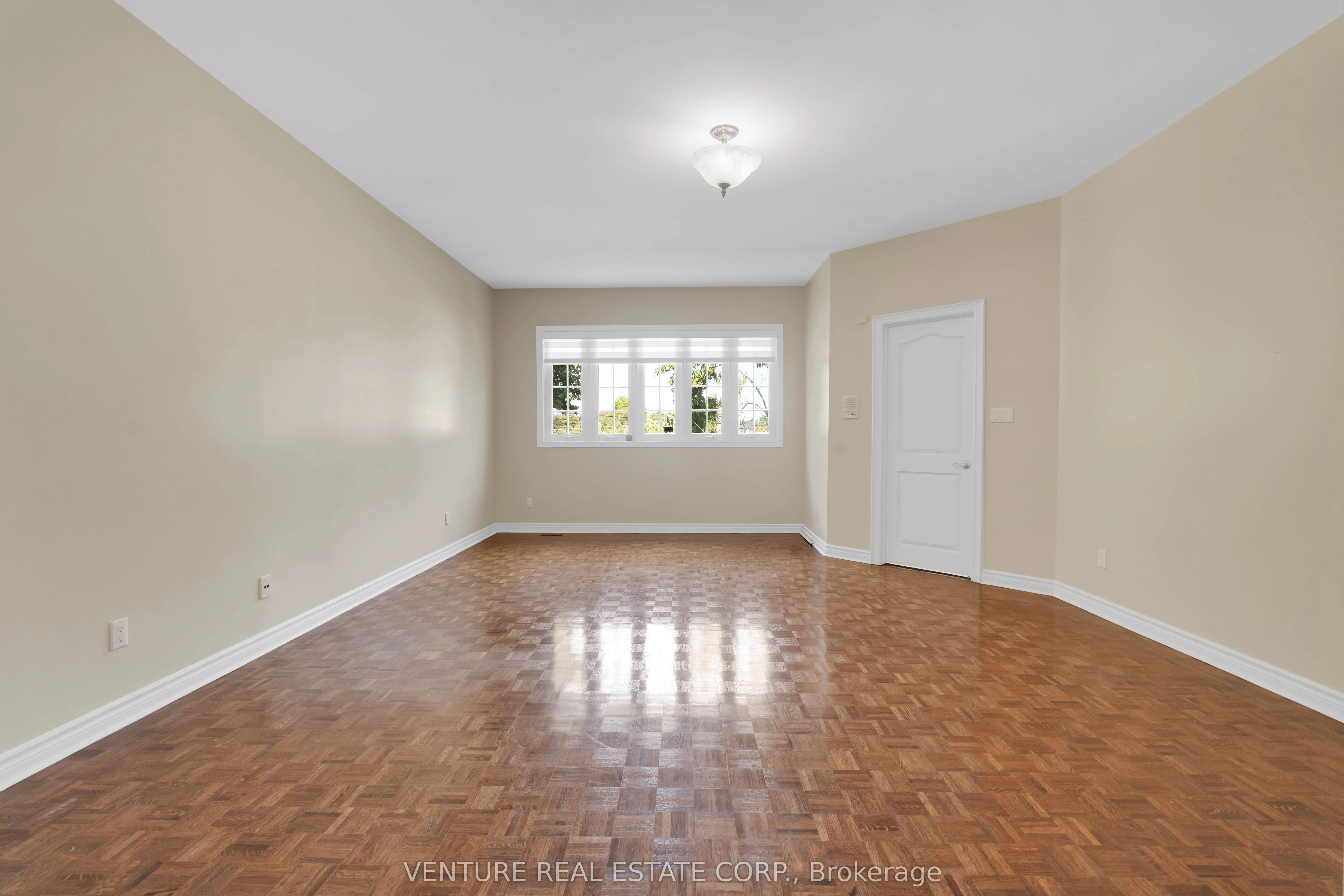 476 Westridge Drive