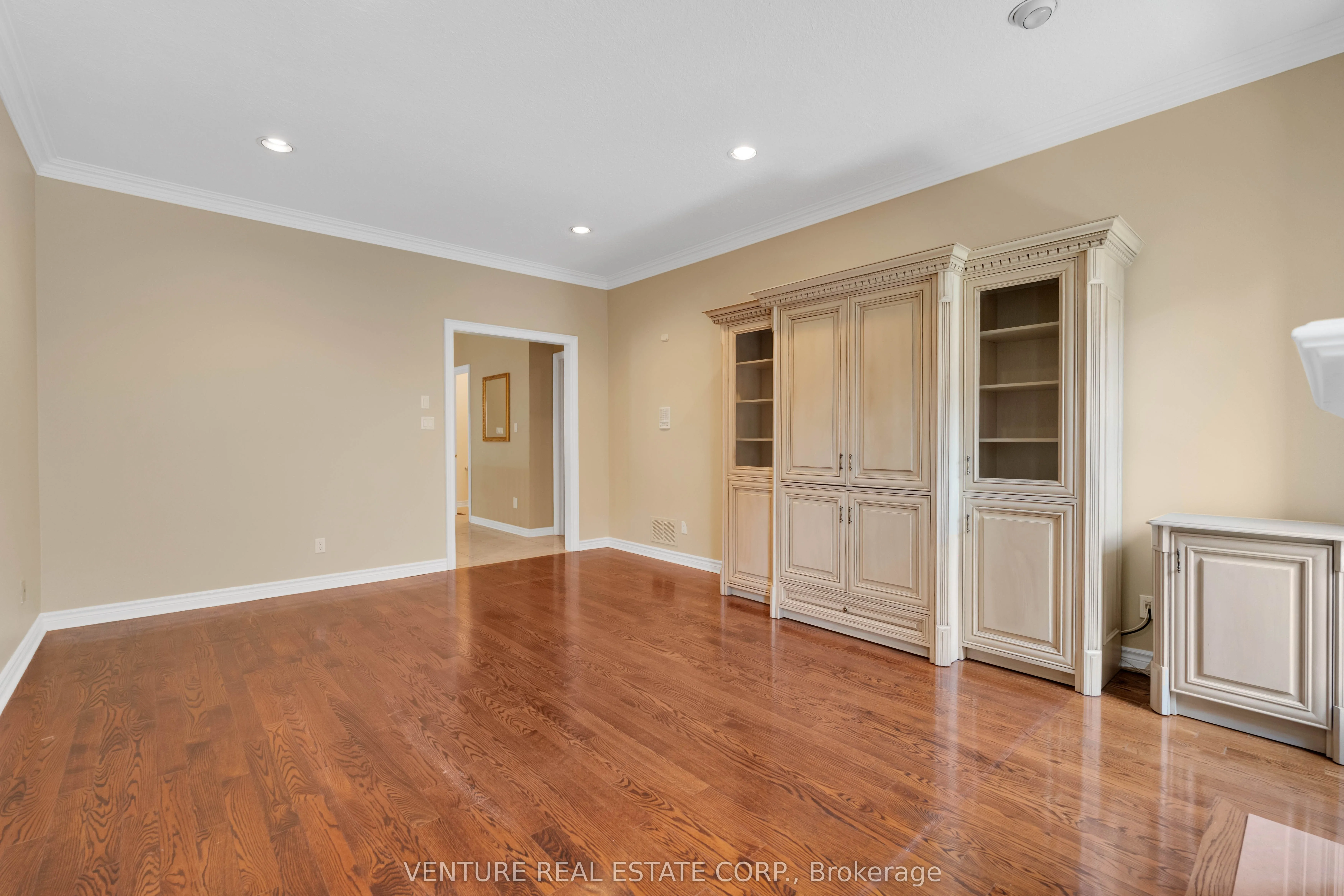 476 Westridge Drive
