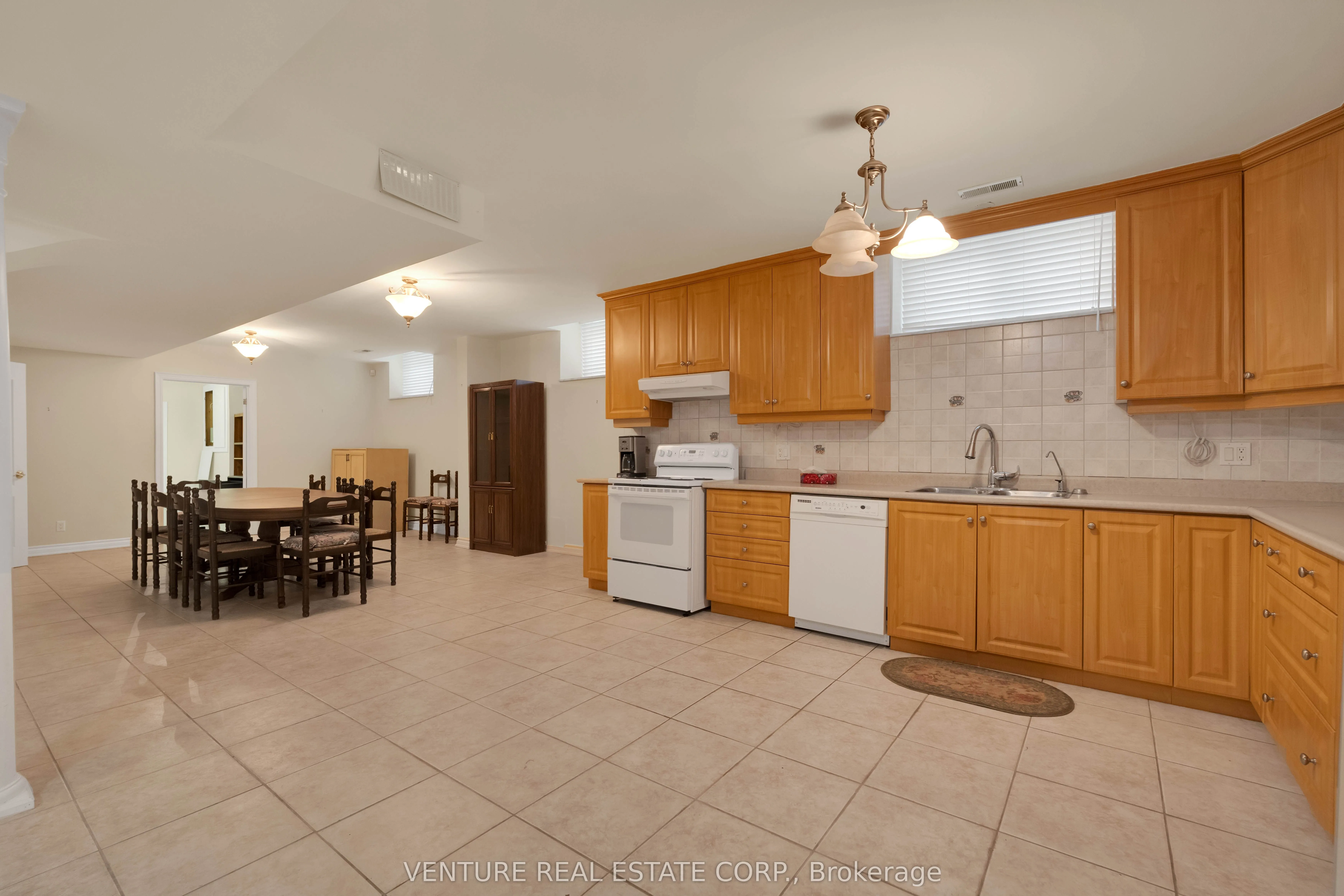 476 Westridge Drive
