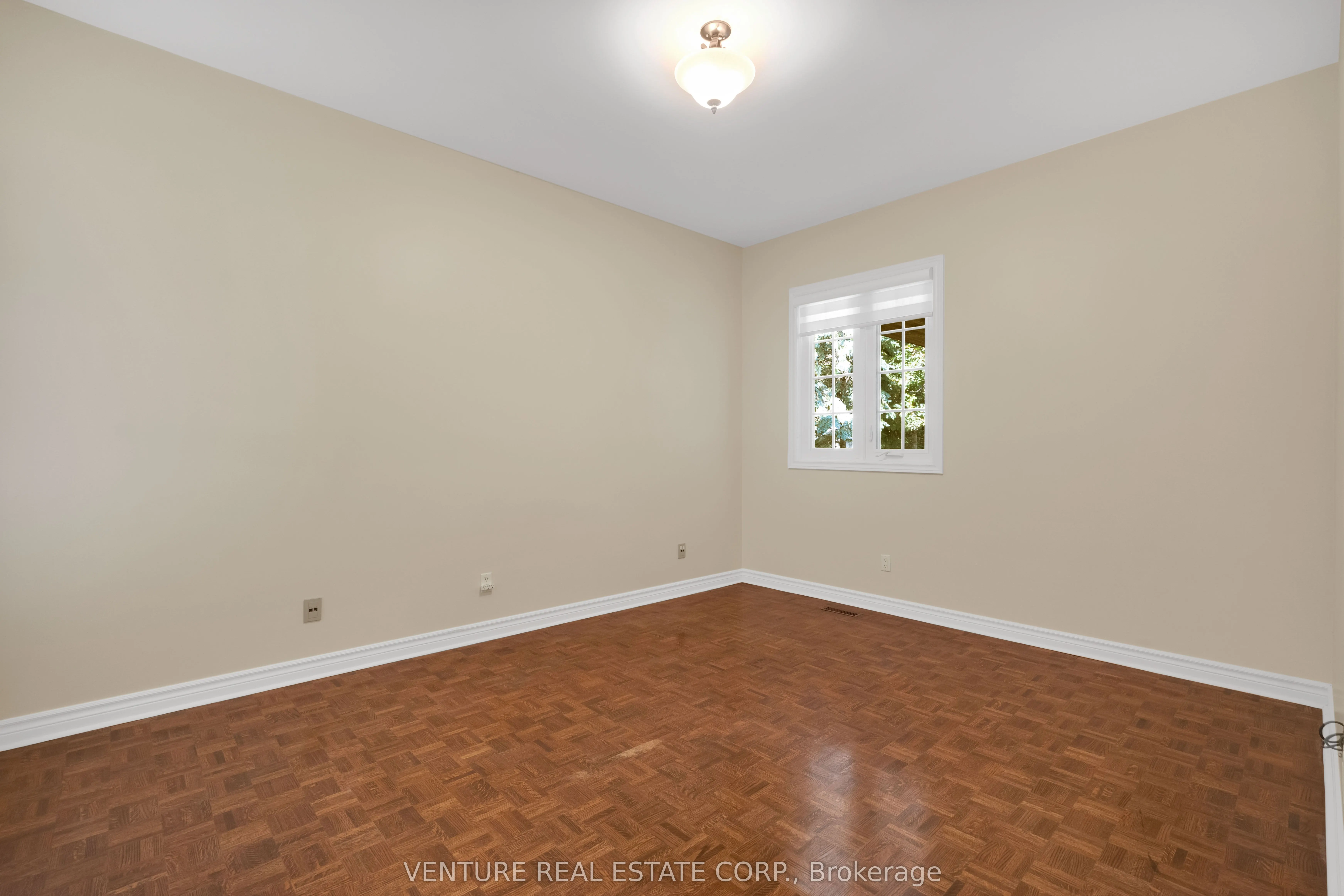 476 Westridge Drive