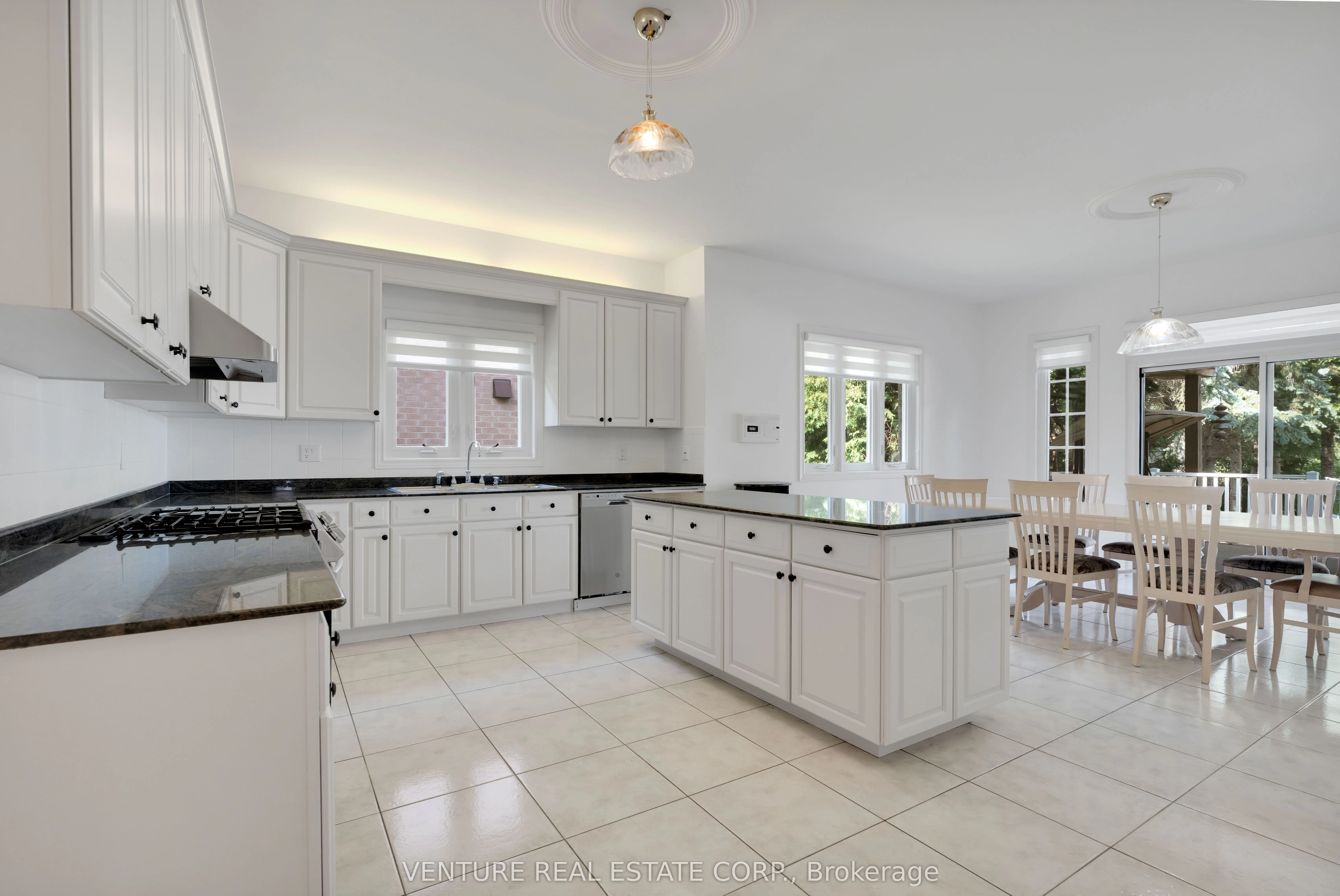 476 Westridge Drive