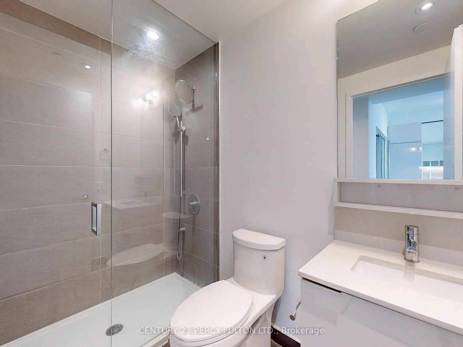 950 Portage Parkway, #2703