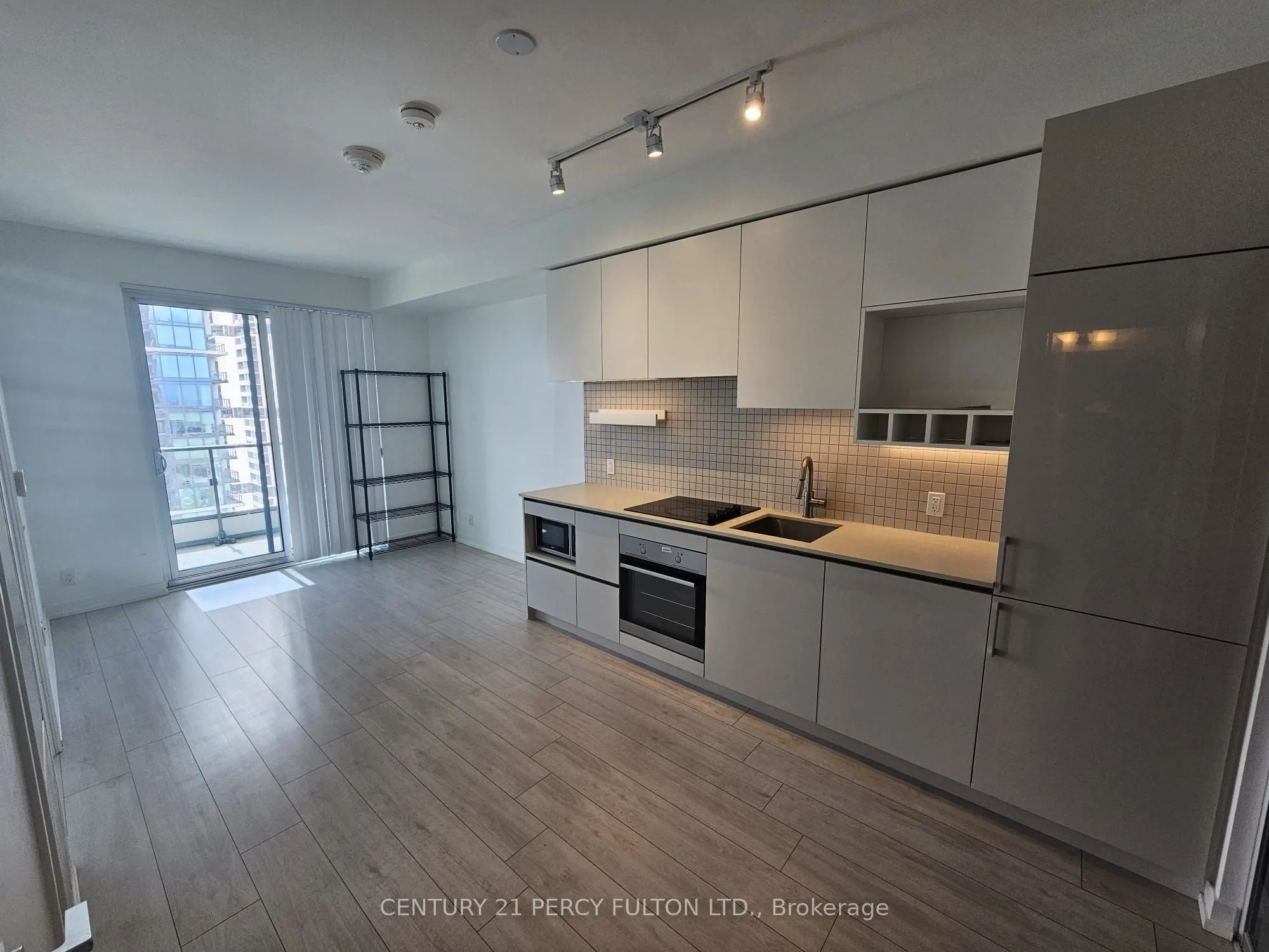 950 Portage Parkway, #2703