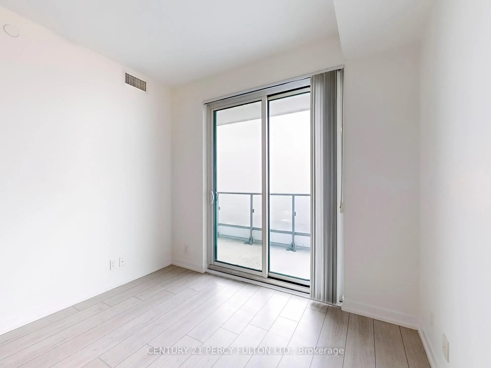 950 Portage Parkway, #2703