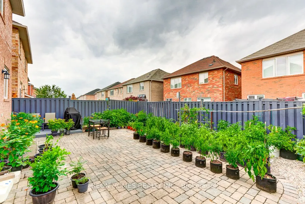 144 Edward Jeffreys Avenue