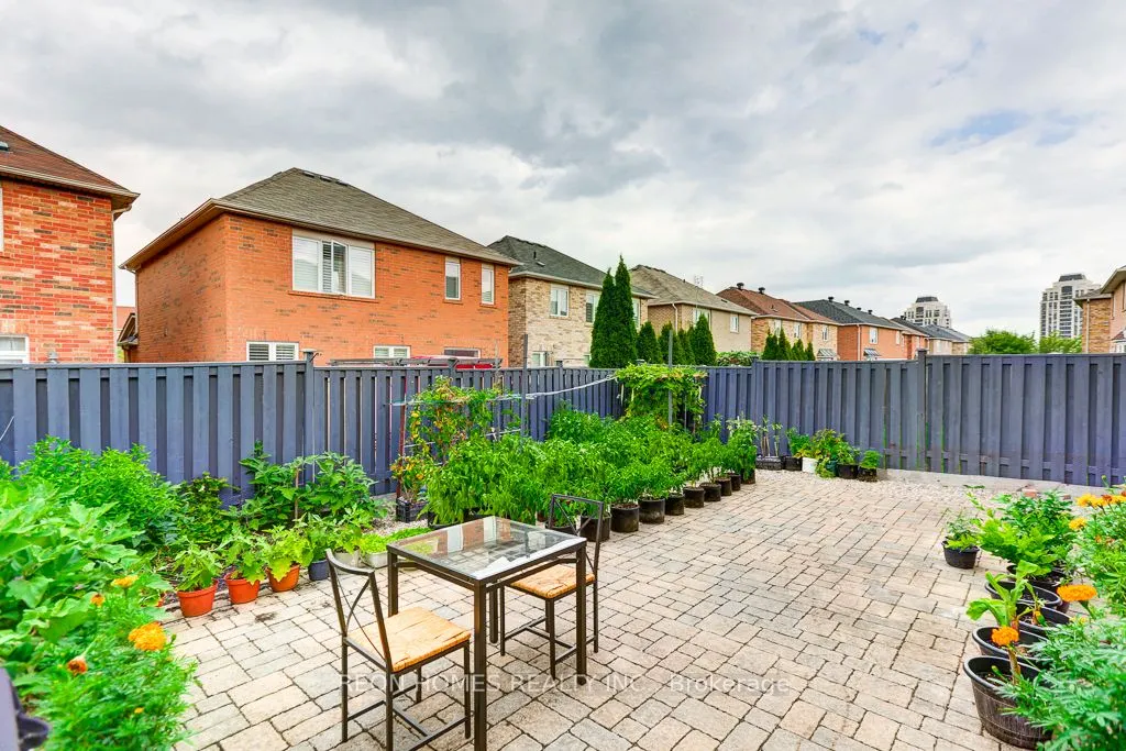 144 Edward Jeffreys Avenue