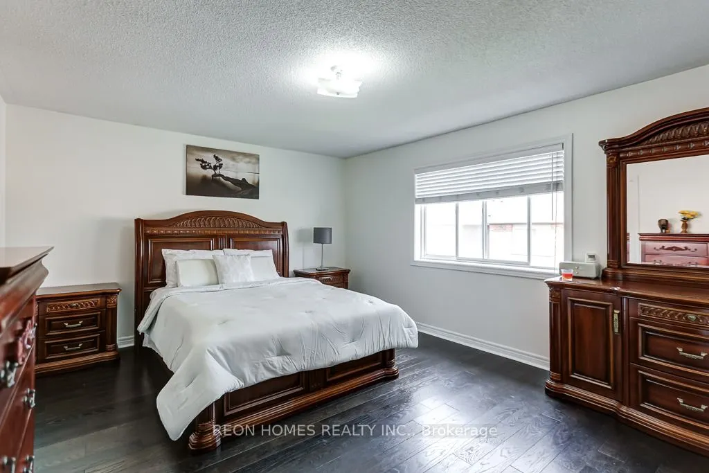 144 Edward Jeffreys Avenue