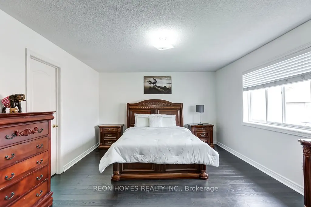 144 Edward Jeffreys Avenue