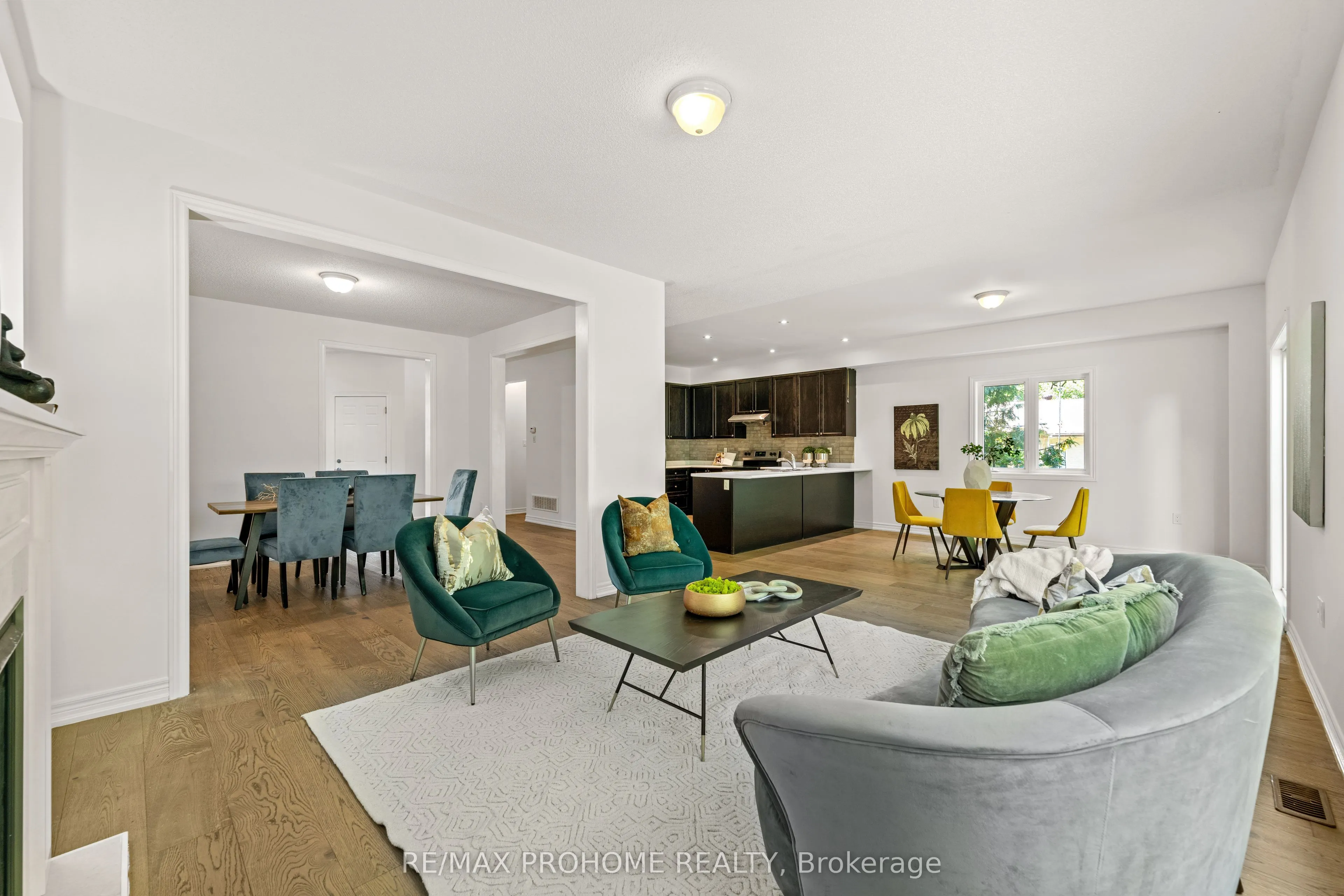 102 Riveredge Drive
