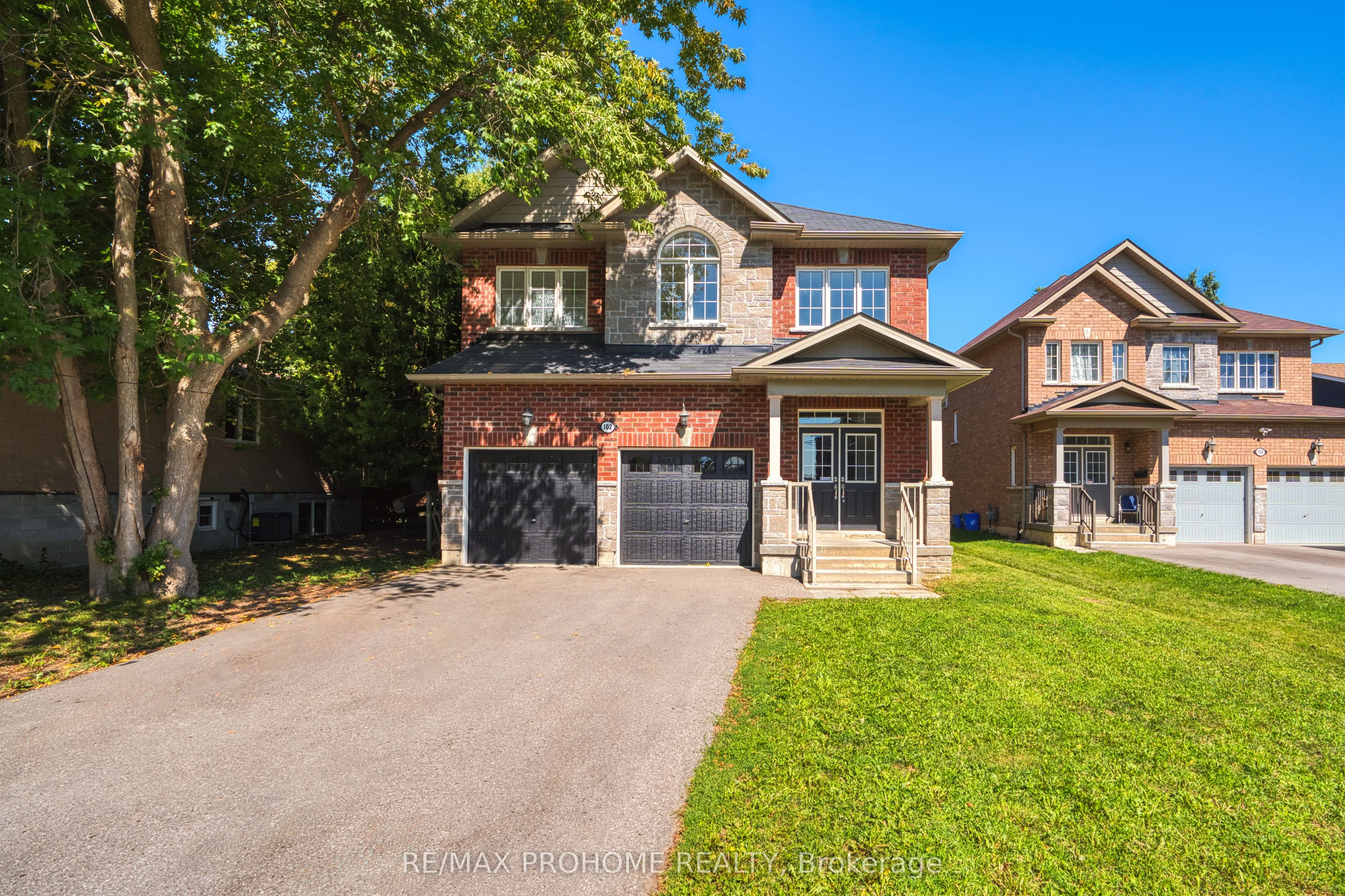 102 Riveredge Drive