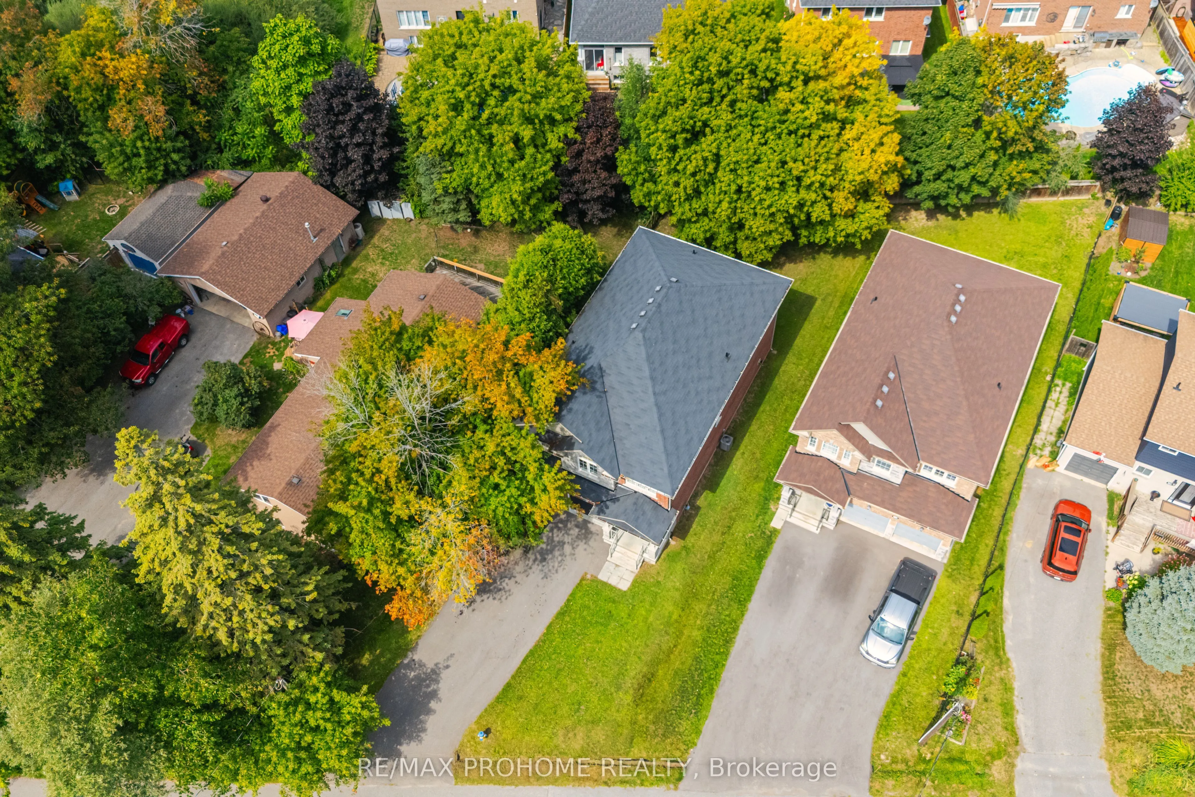 102 Riveredge Drive