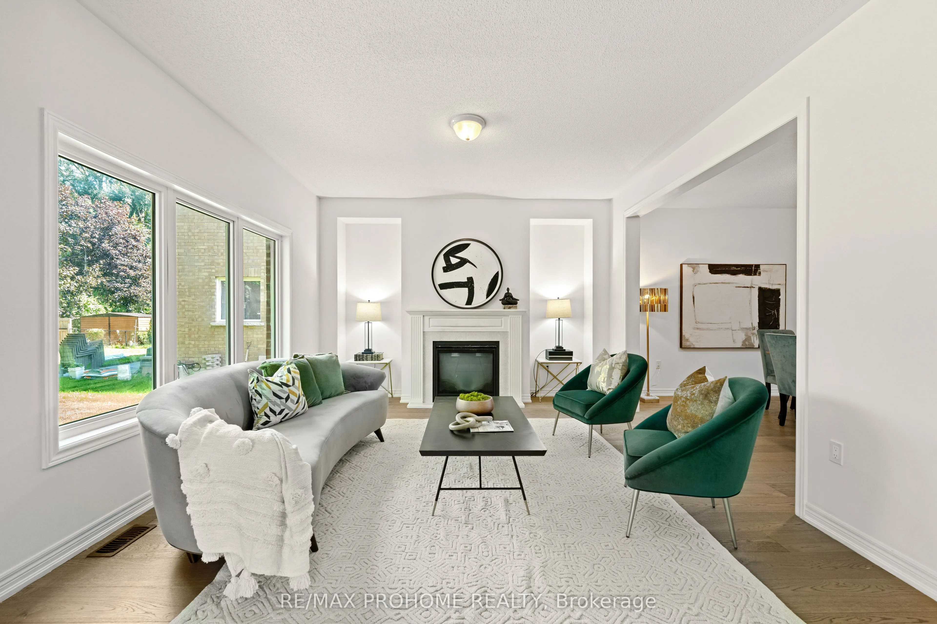 102 Riveredge Drive