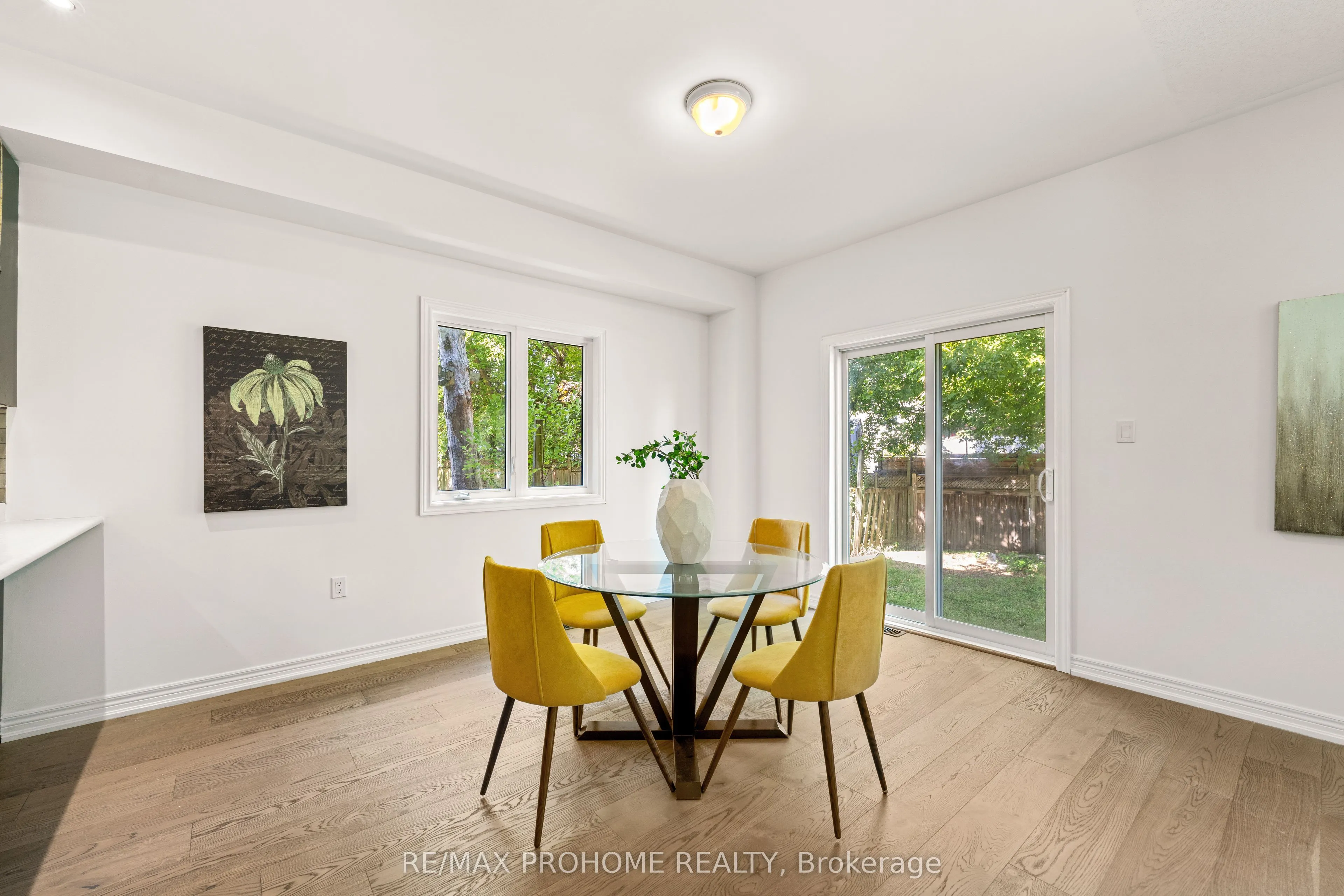 102 Riveredge Drive