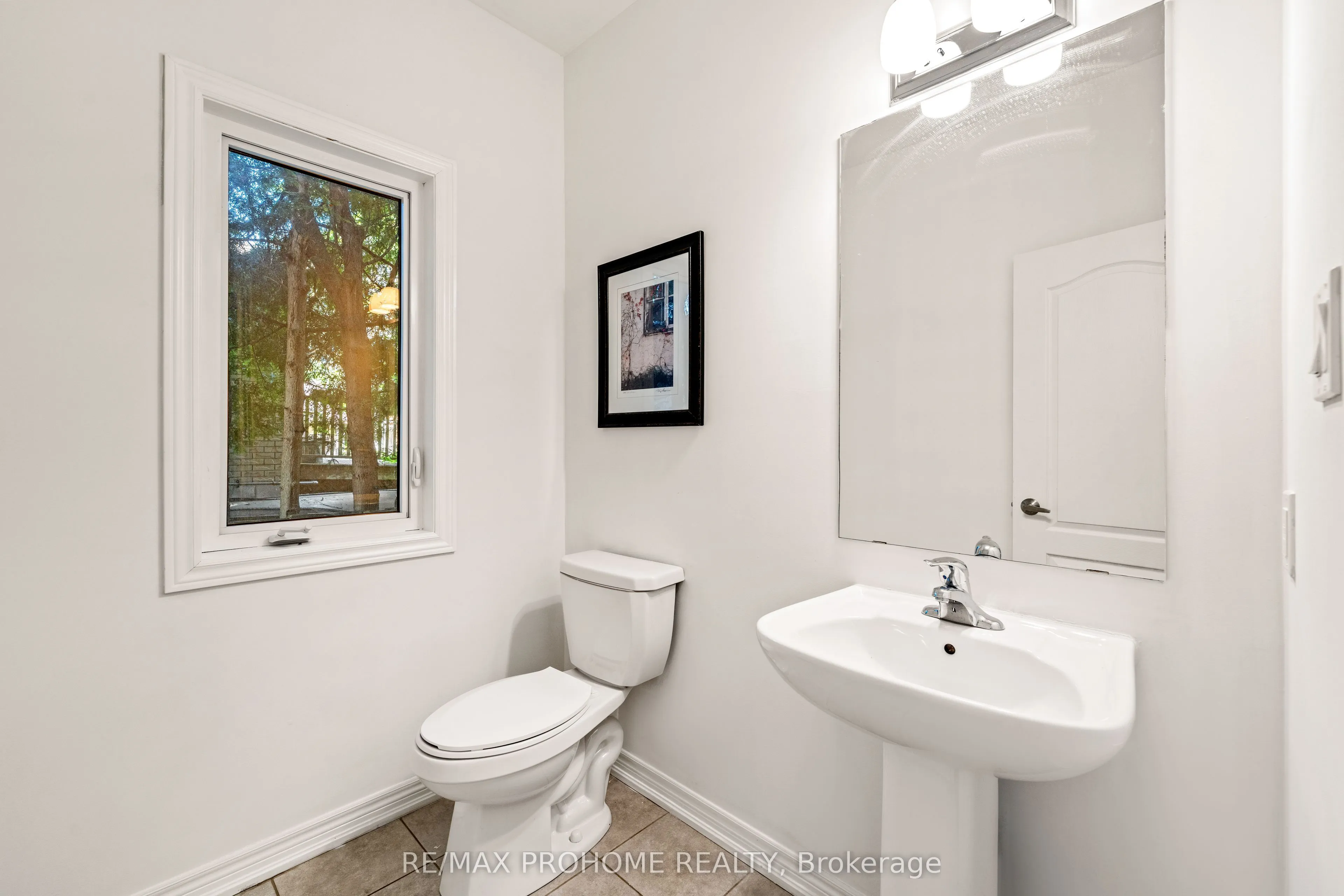 102 Riveredge Drive