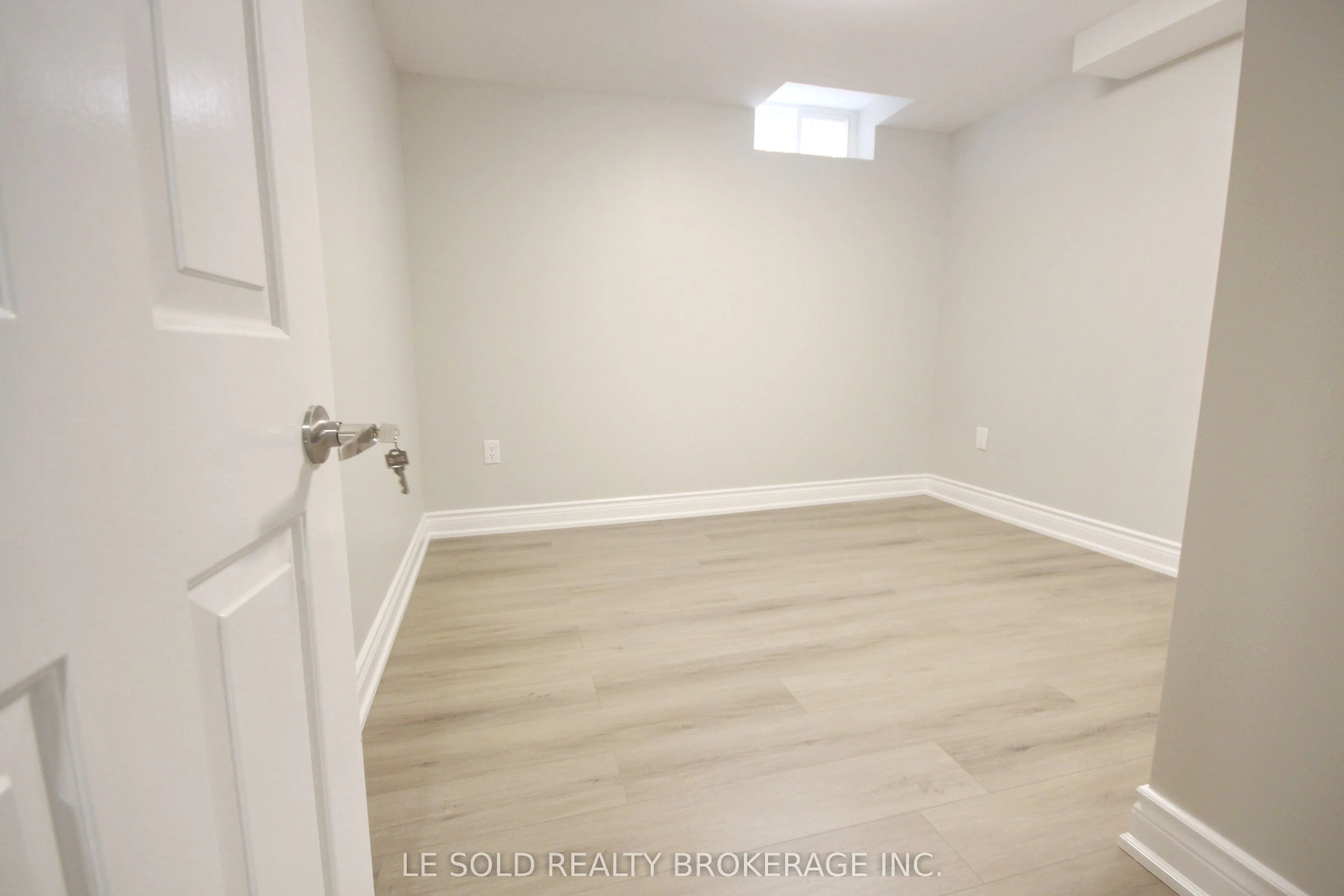 139 Walford Road, #Bsmt A