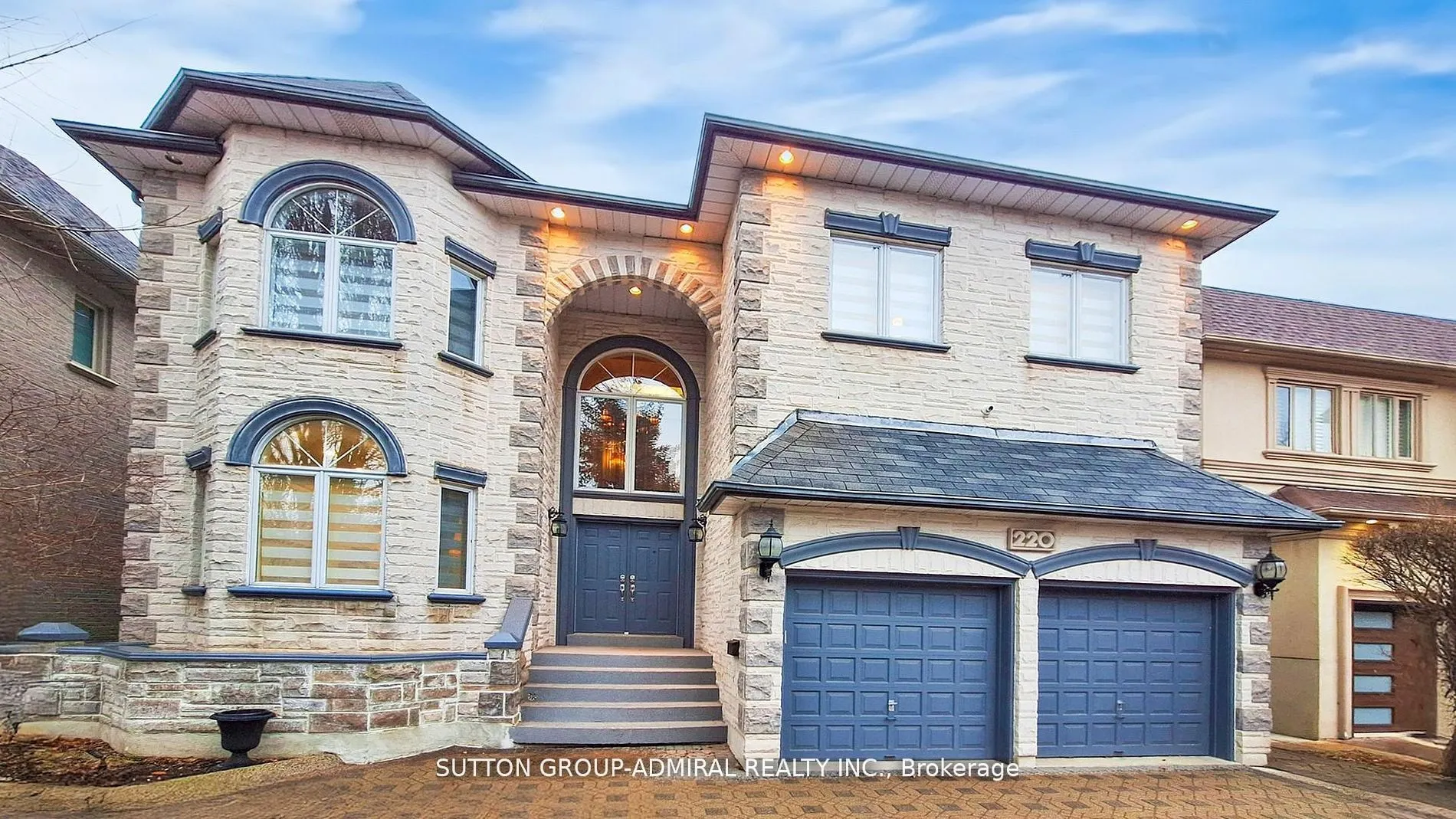 220 King High Drive