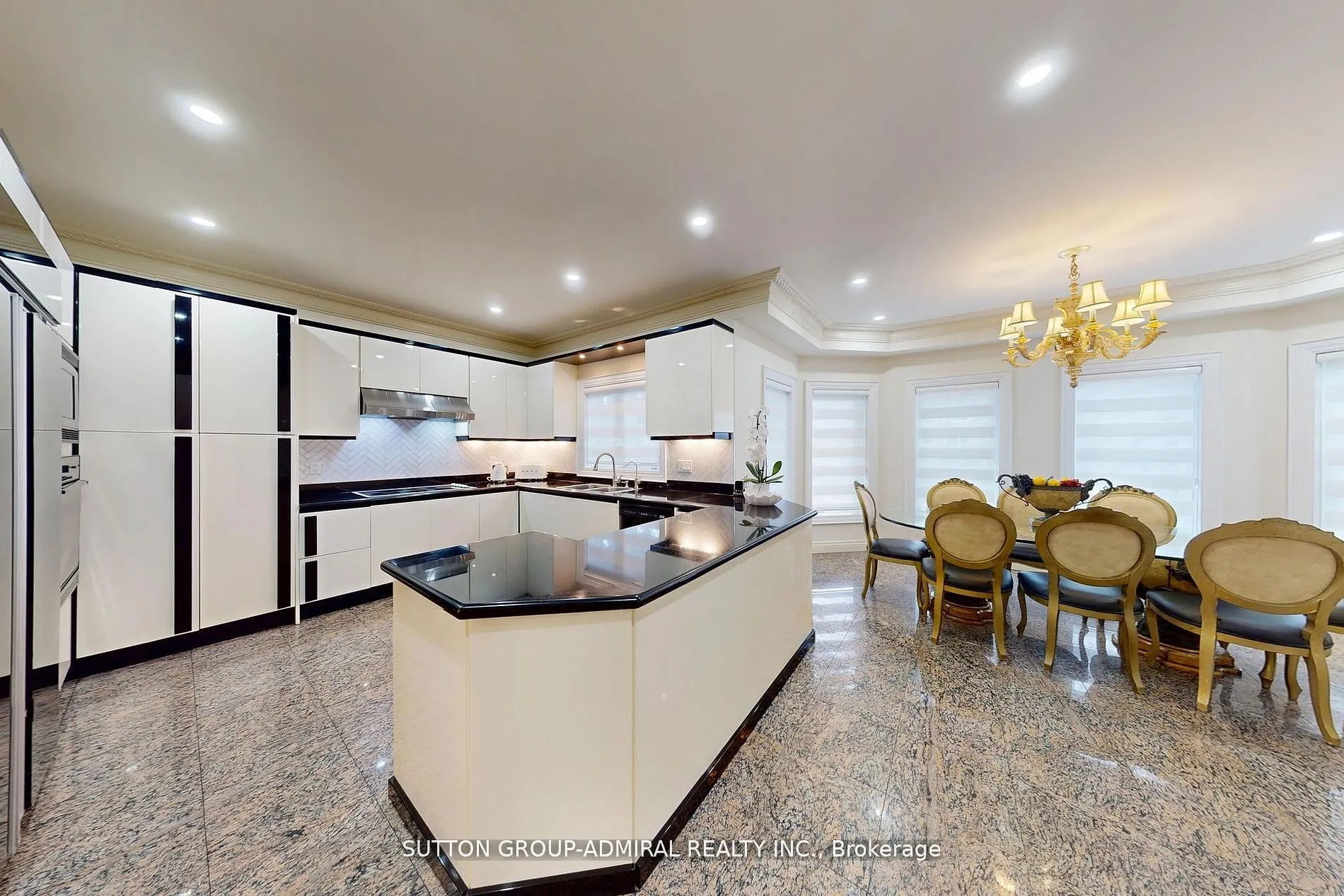 220 King High Drive