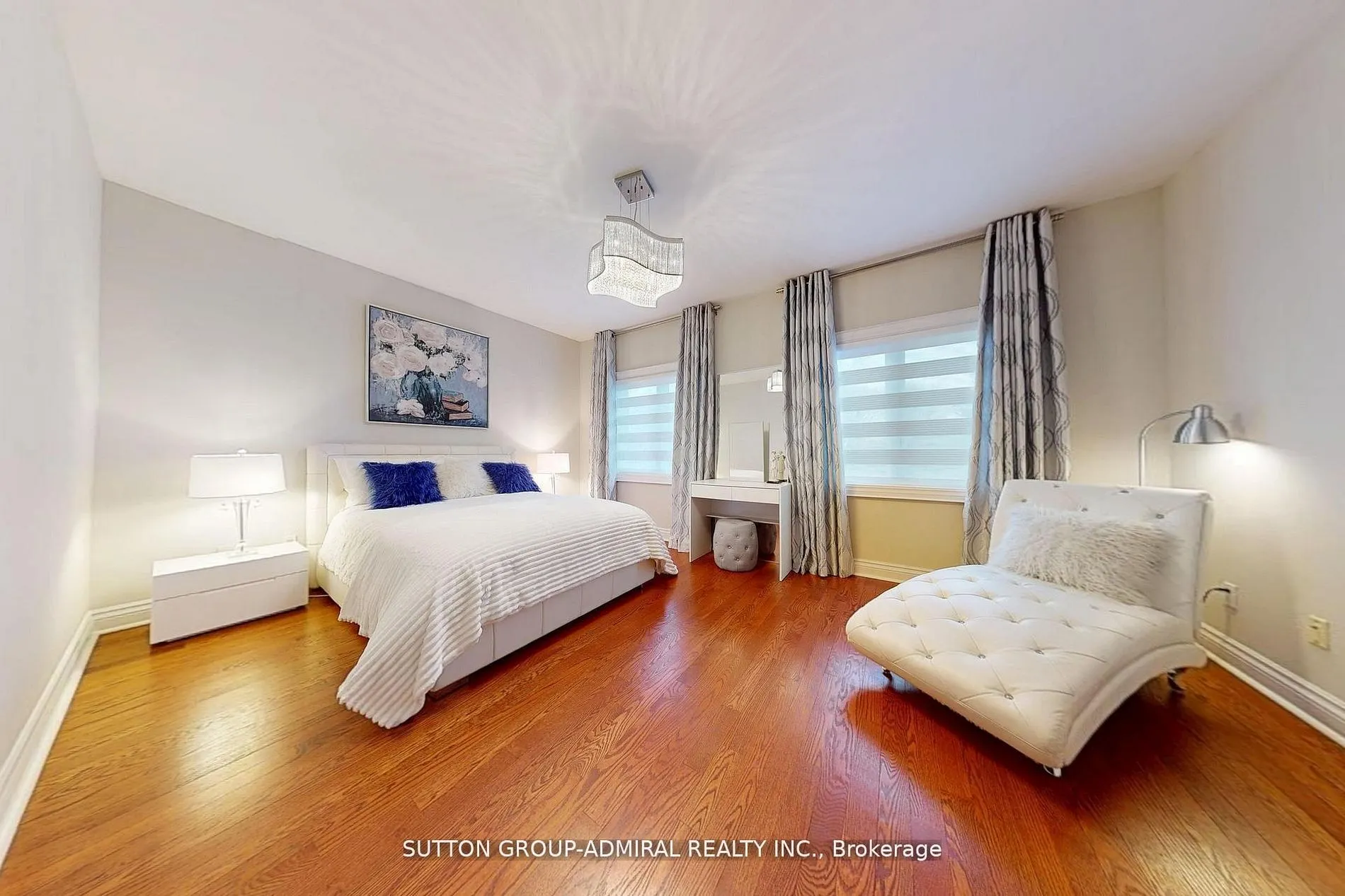 220 King High Drive