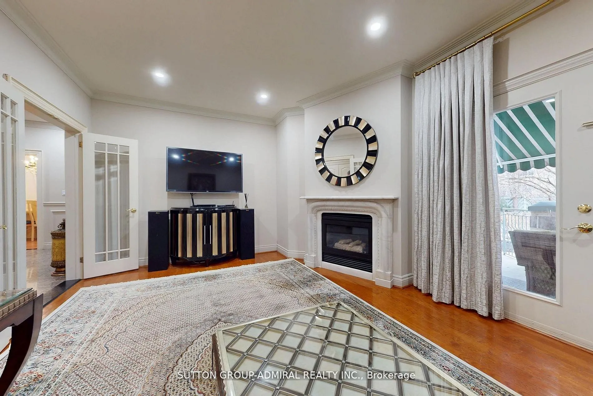 220 King High Drive